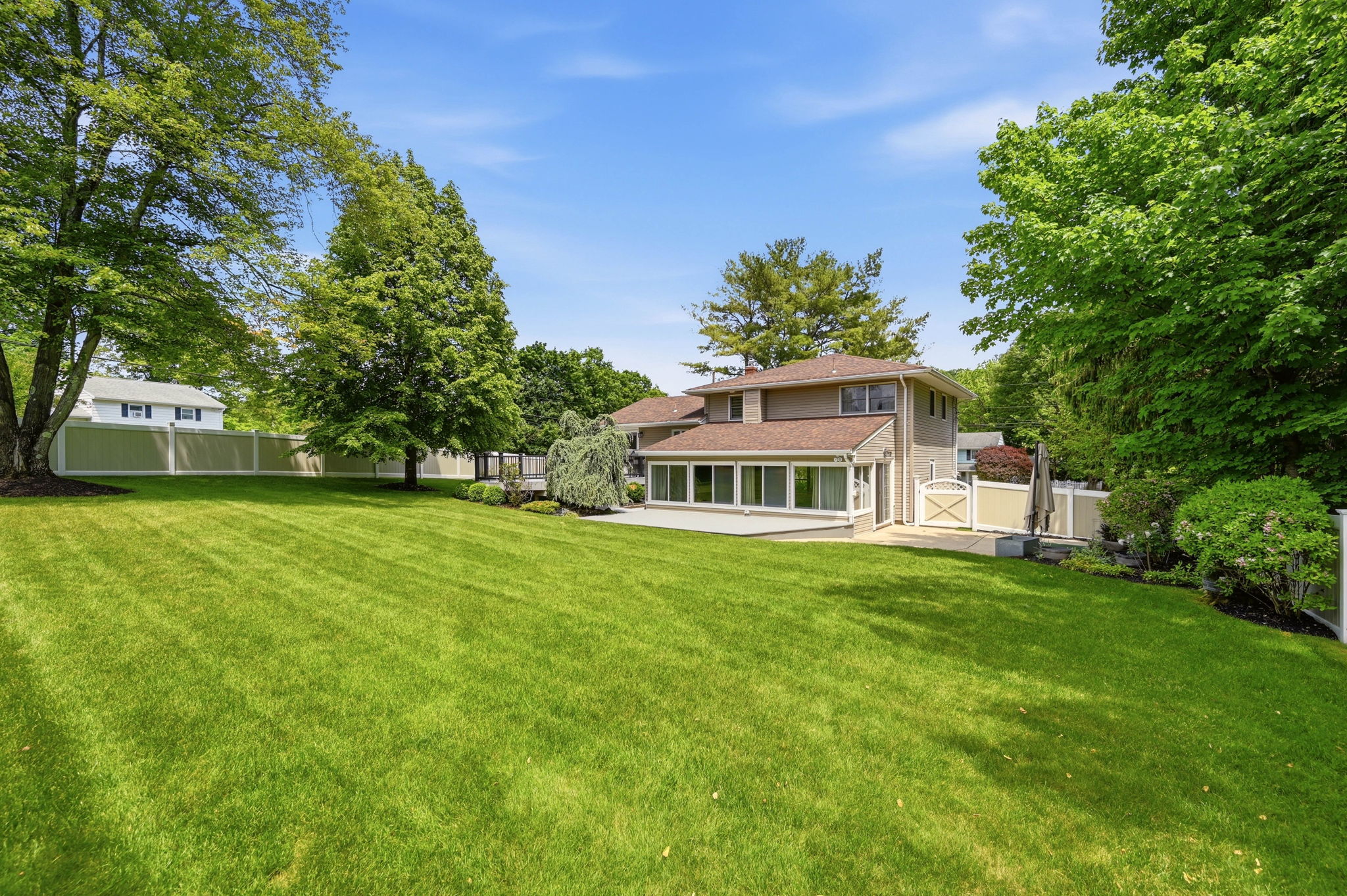 4 Ackerman Street 