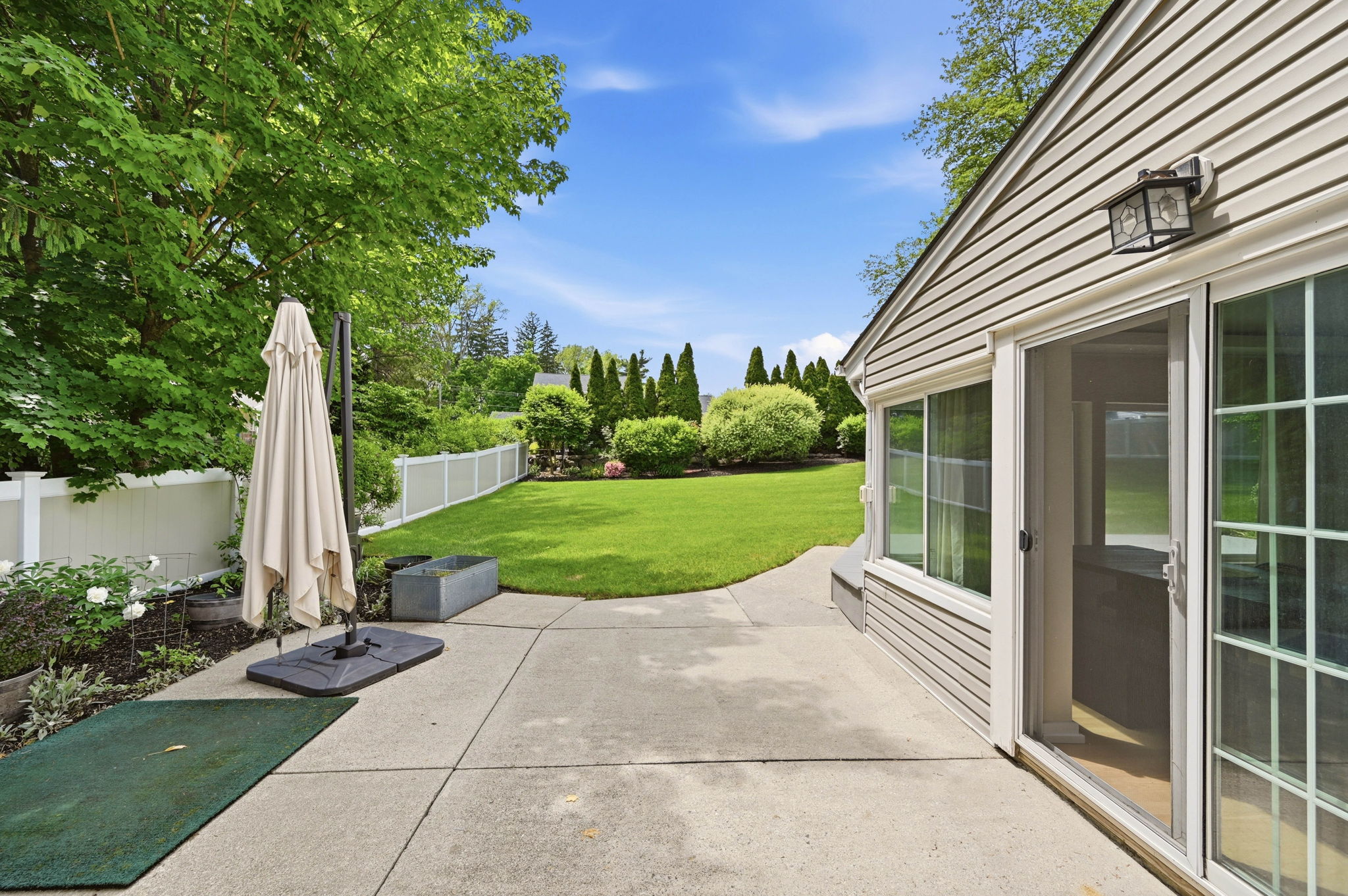 4 Ackerman Street 