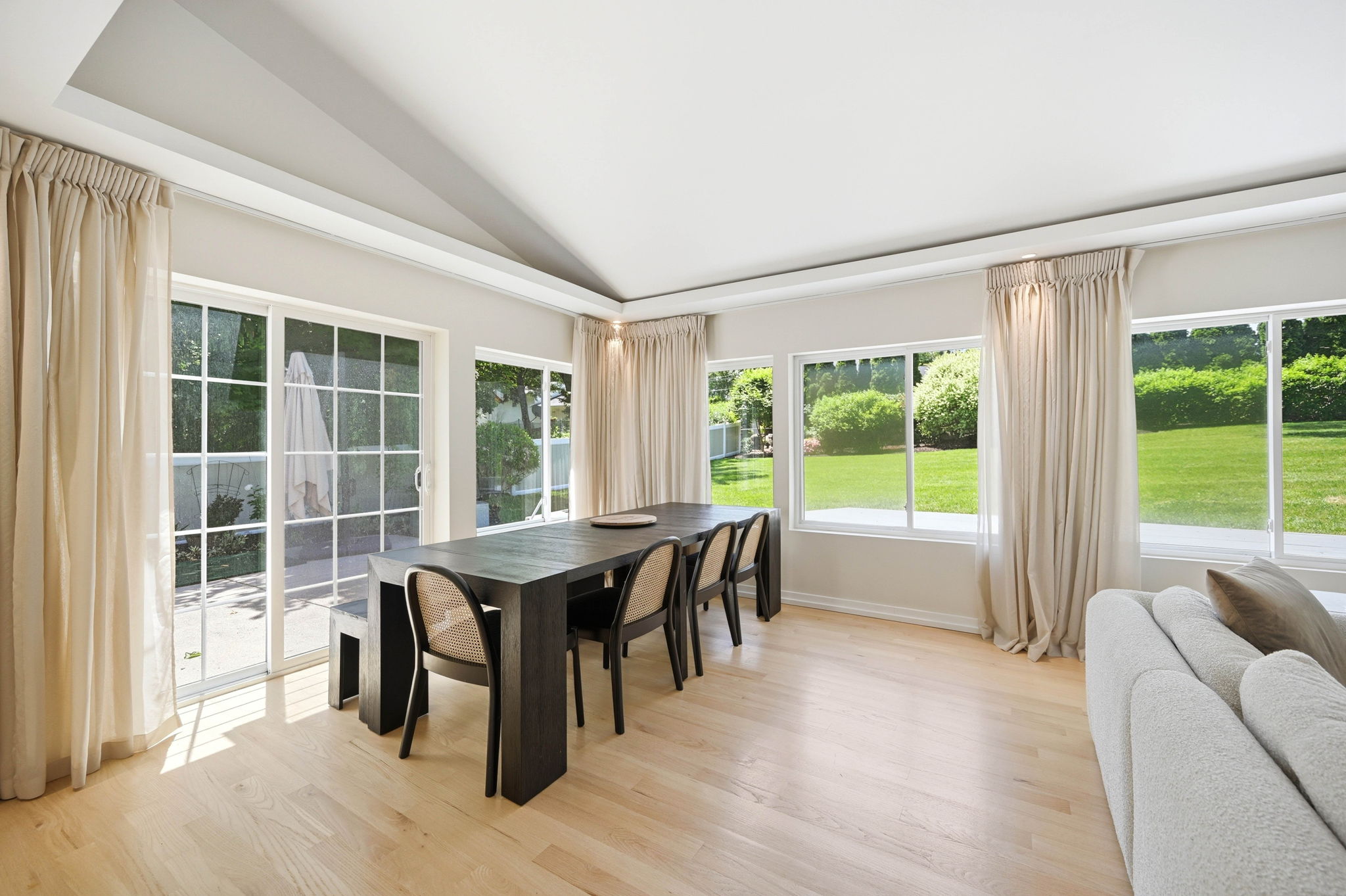 4 Ackerman Street 