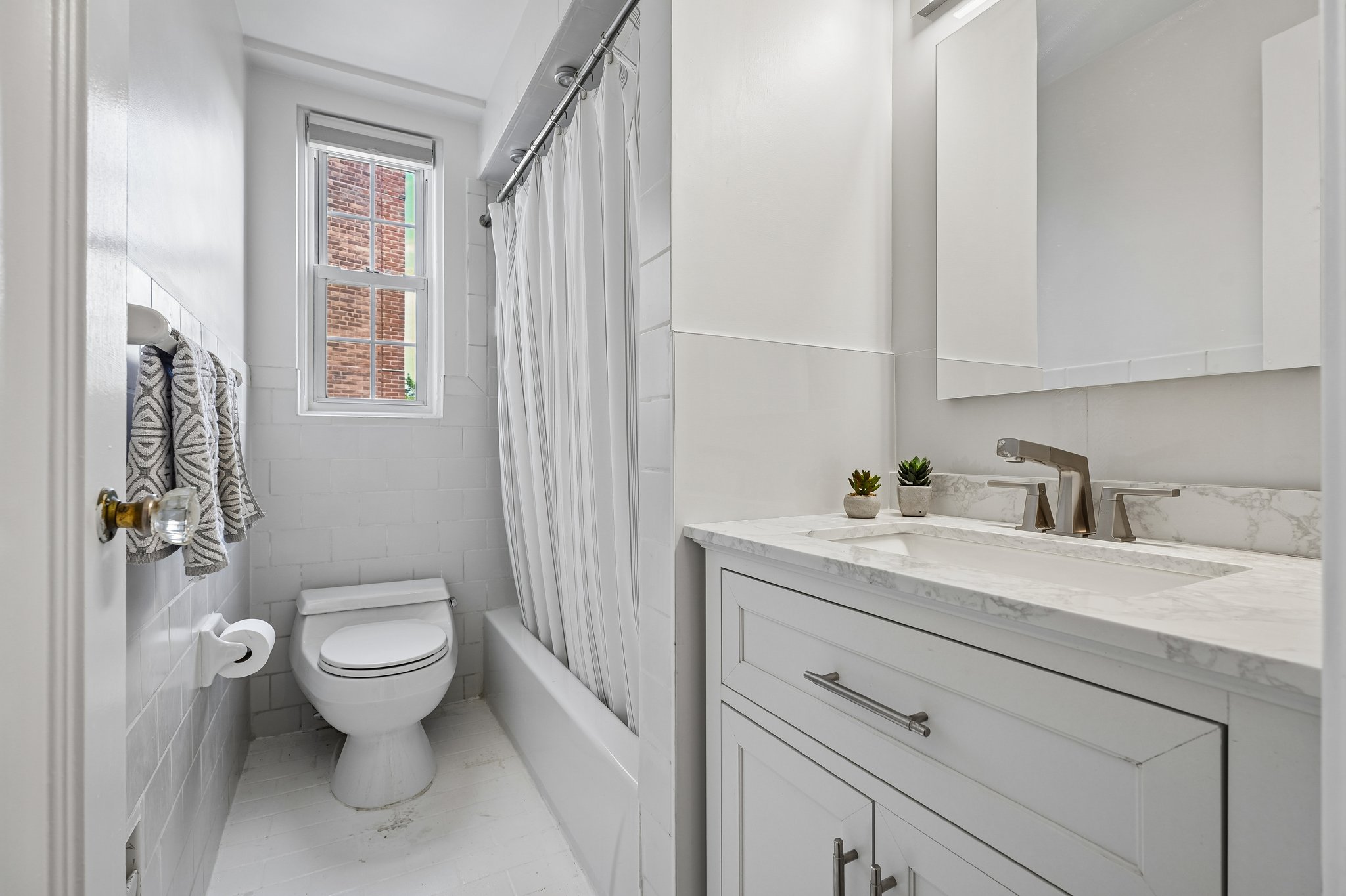 10 Crestmont Road Unit 5J