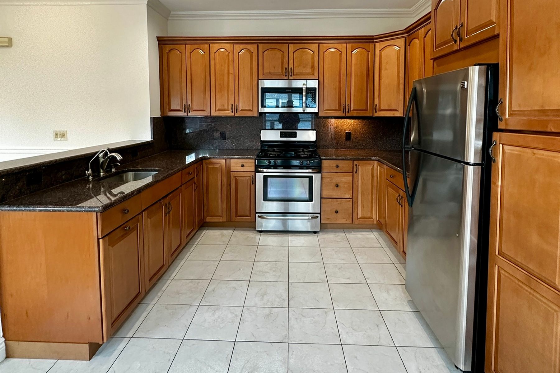 35 N Farview Unit# 1