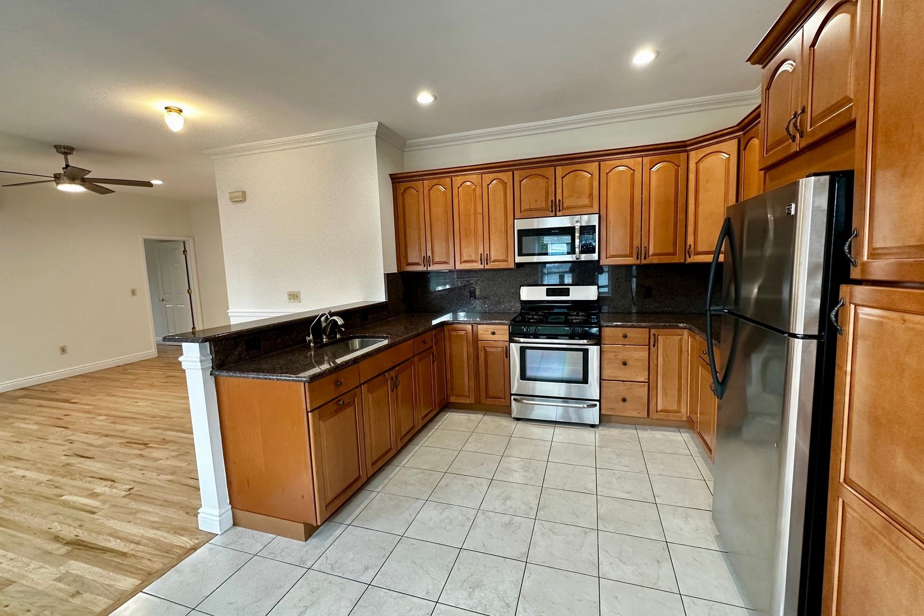 35 N Farview Unit# 1