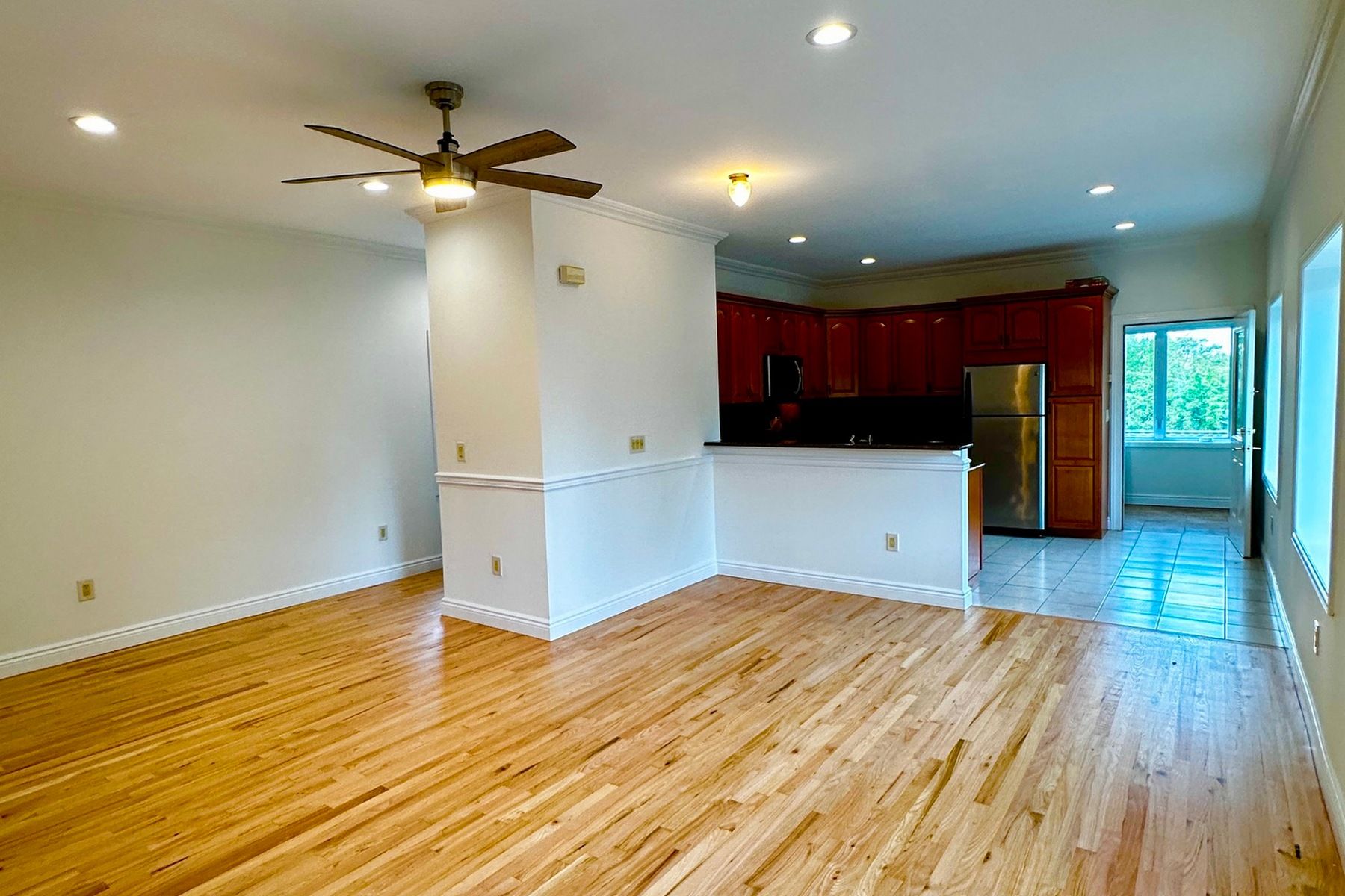 35 N Farview Unit# 1