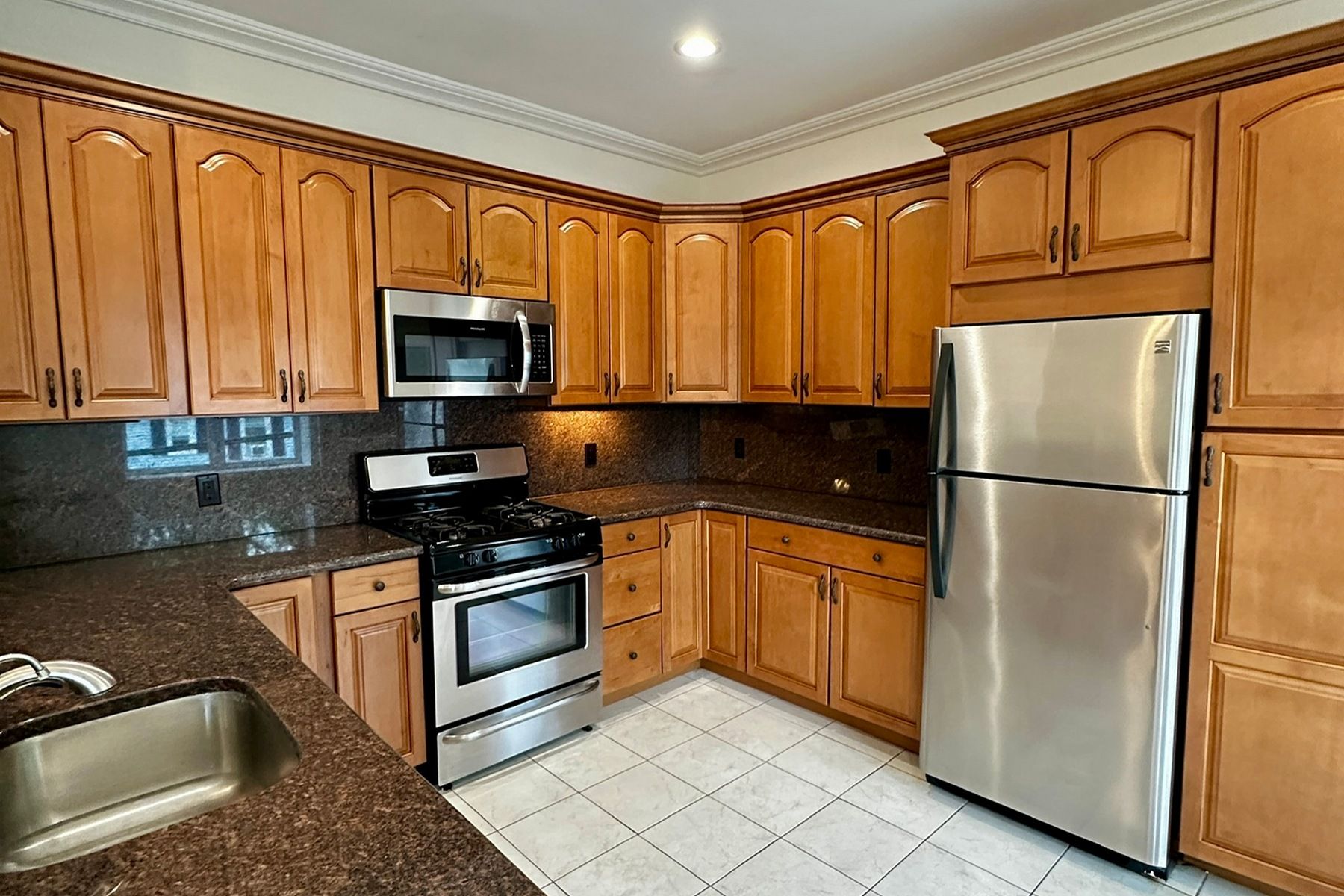 35 N Farview Unit# 1