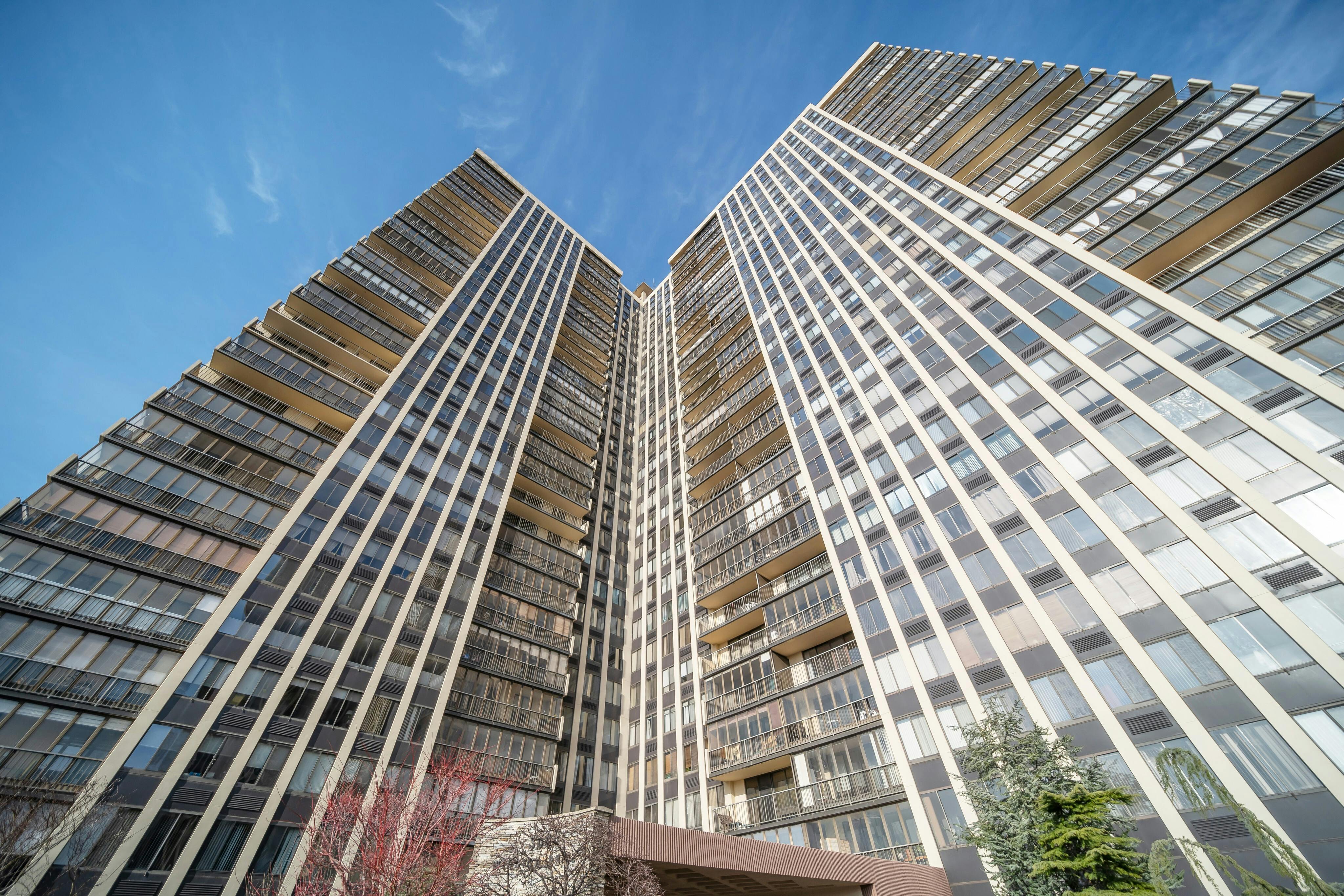 300 Winston Drive #923