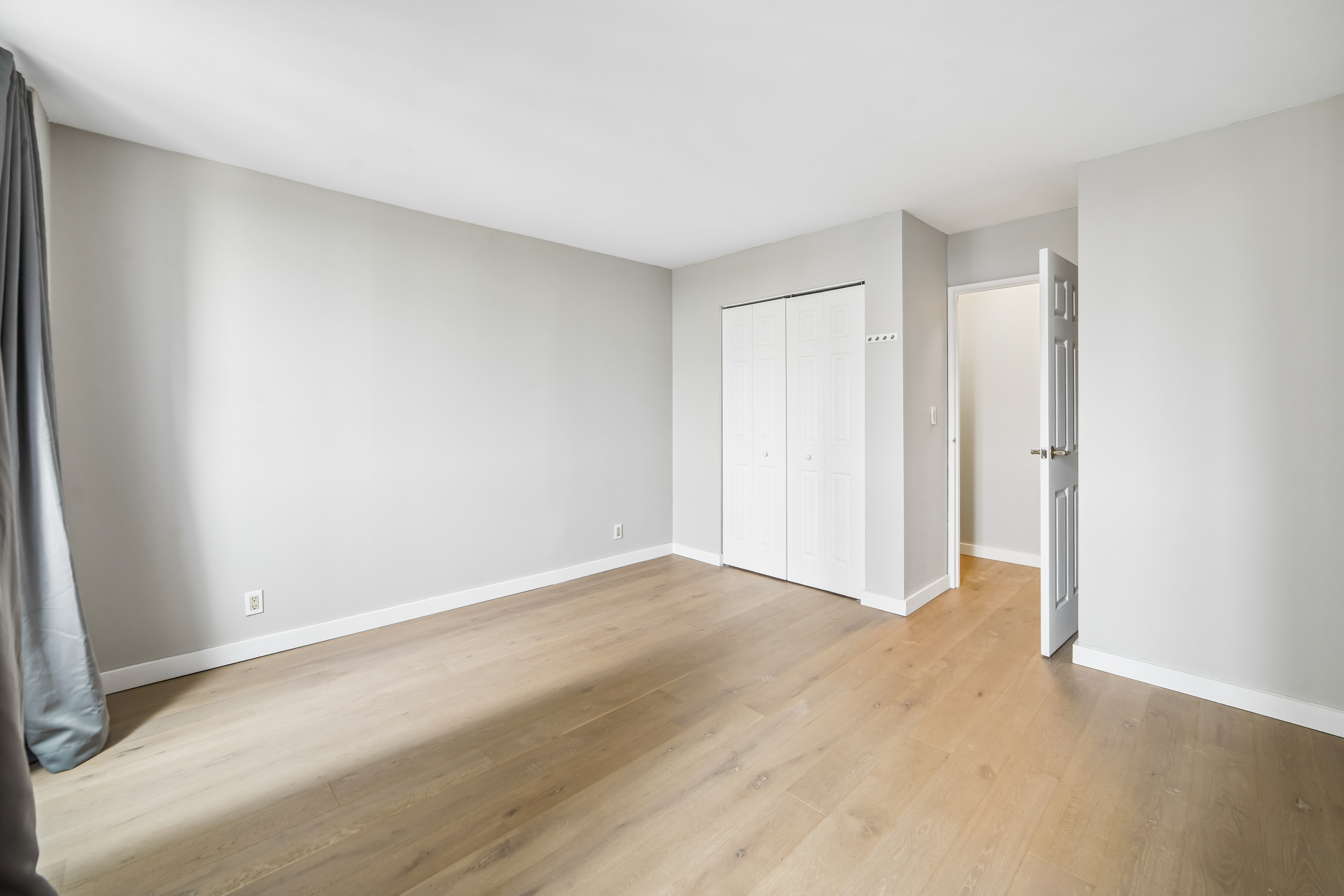 300 Winston Drive #923