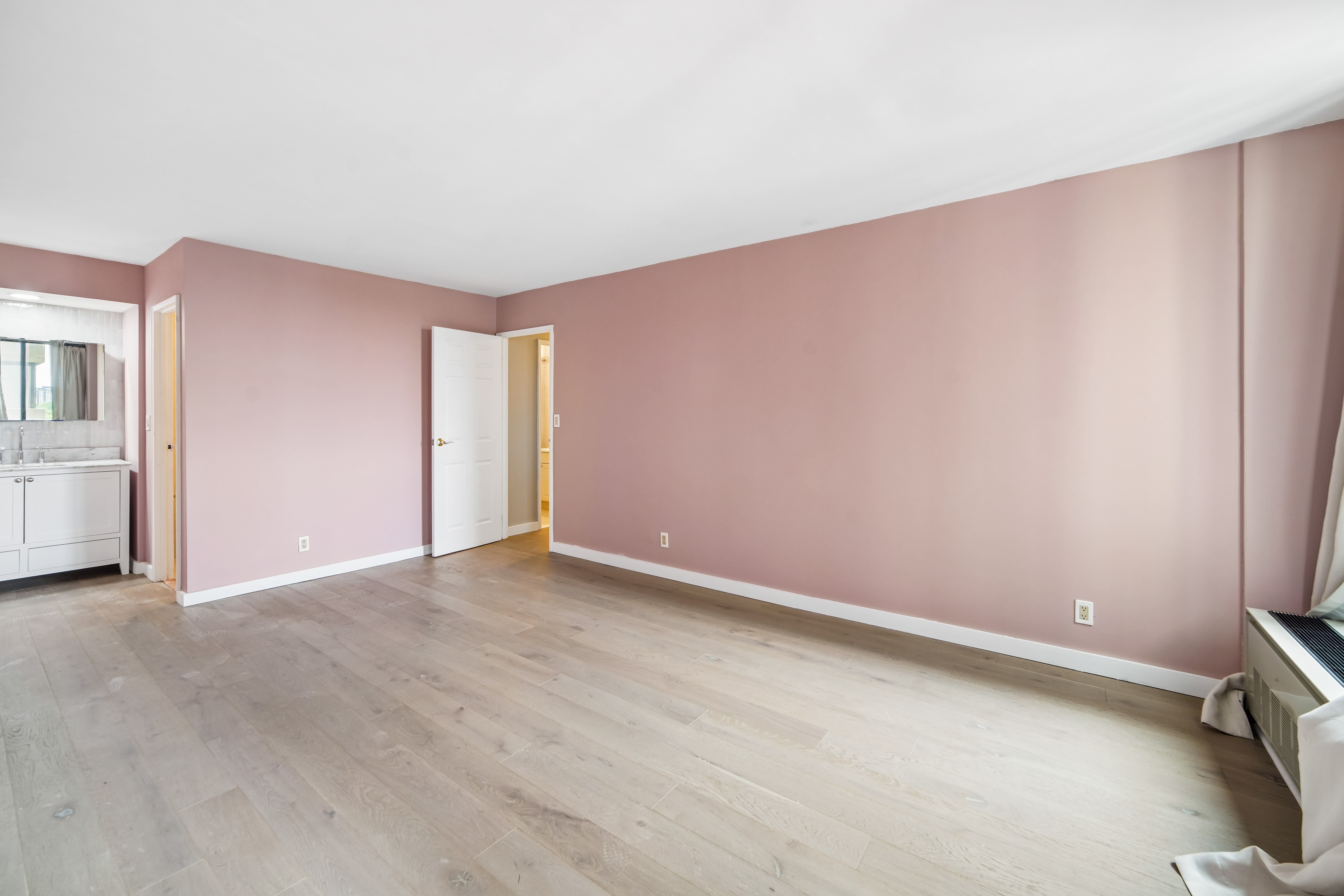 300 Winston Drive #923