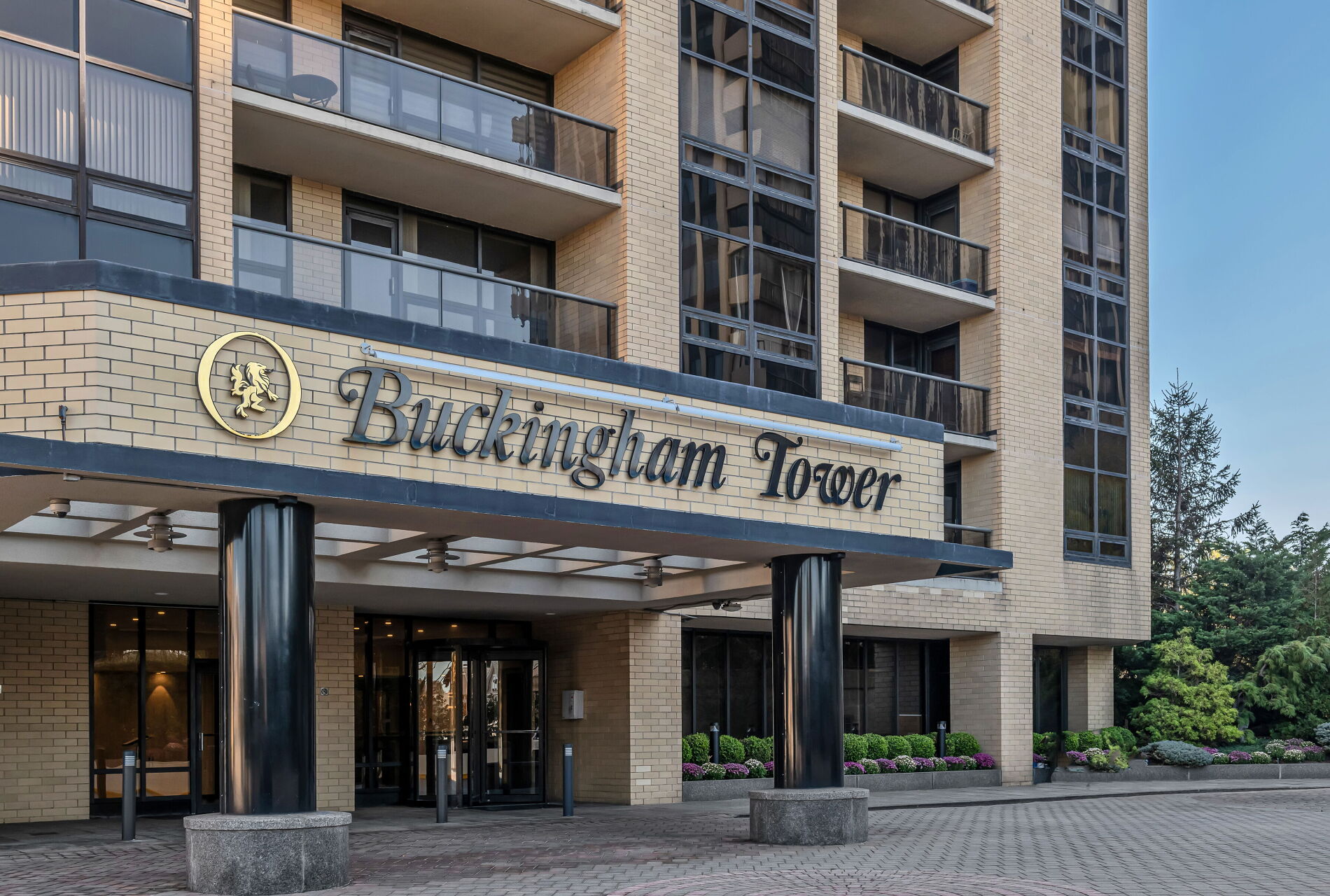 800 Palisade Avenue #1701