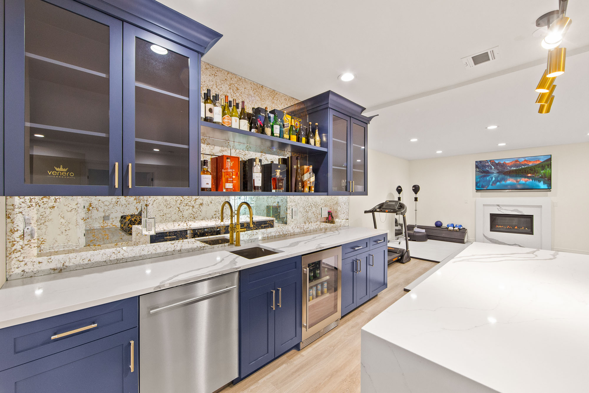 3 Mountain View Court 