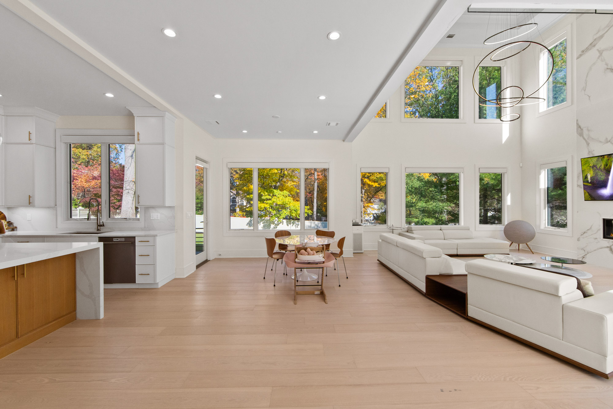 3 Mountain View Court 