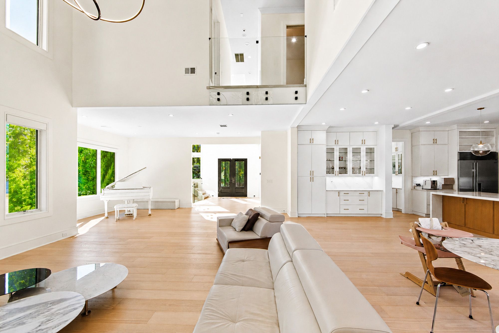 3 Mountain View Court 