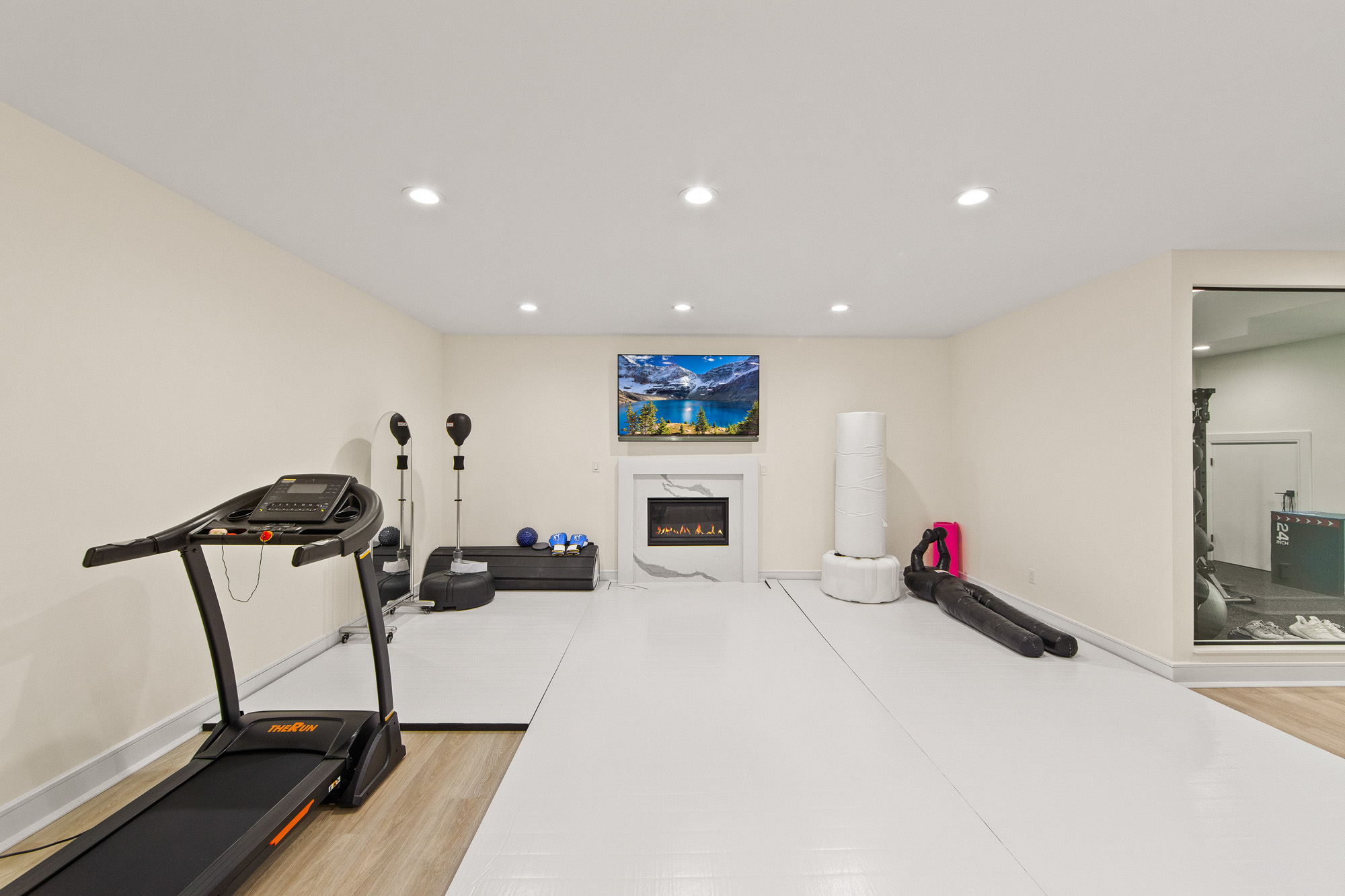 3 Mountain View Court 