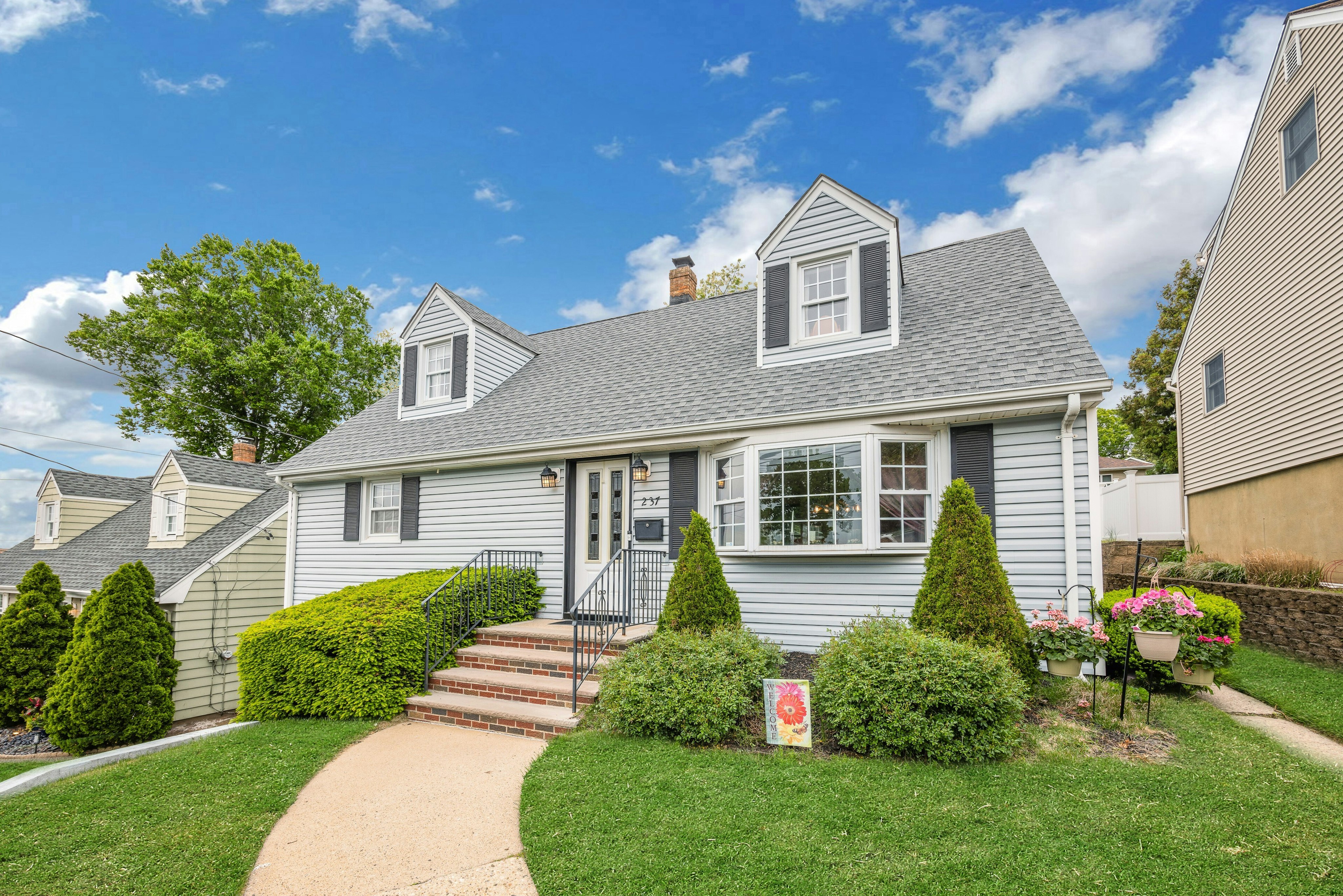 237 North Avenue 