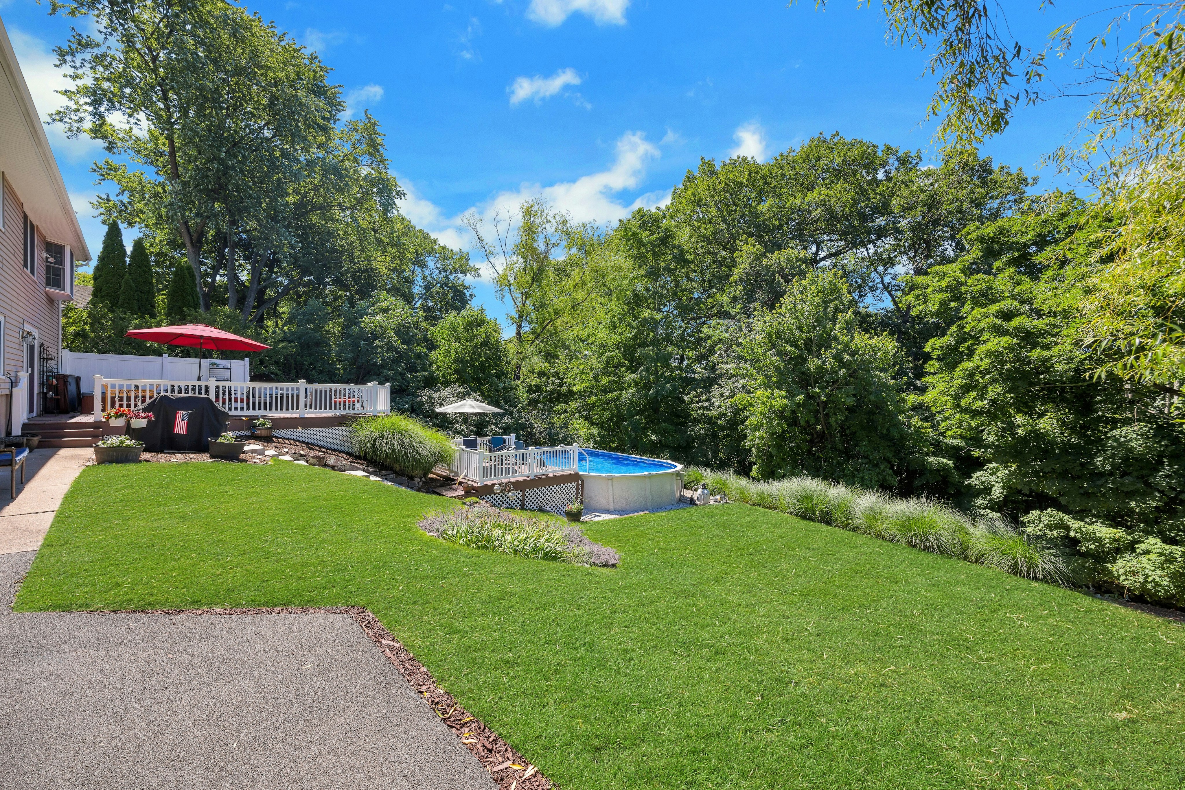 32 Tuscarora Drive 