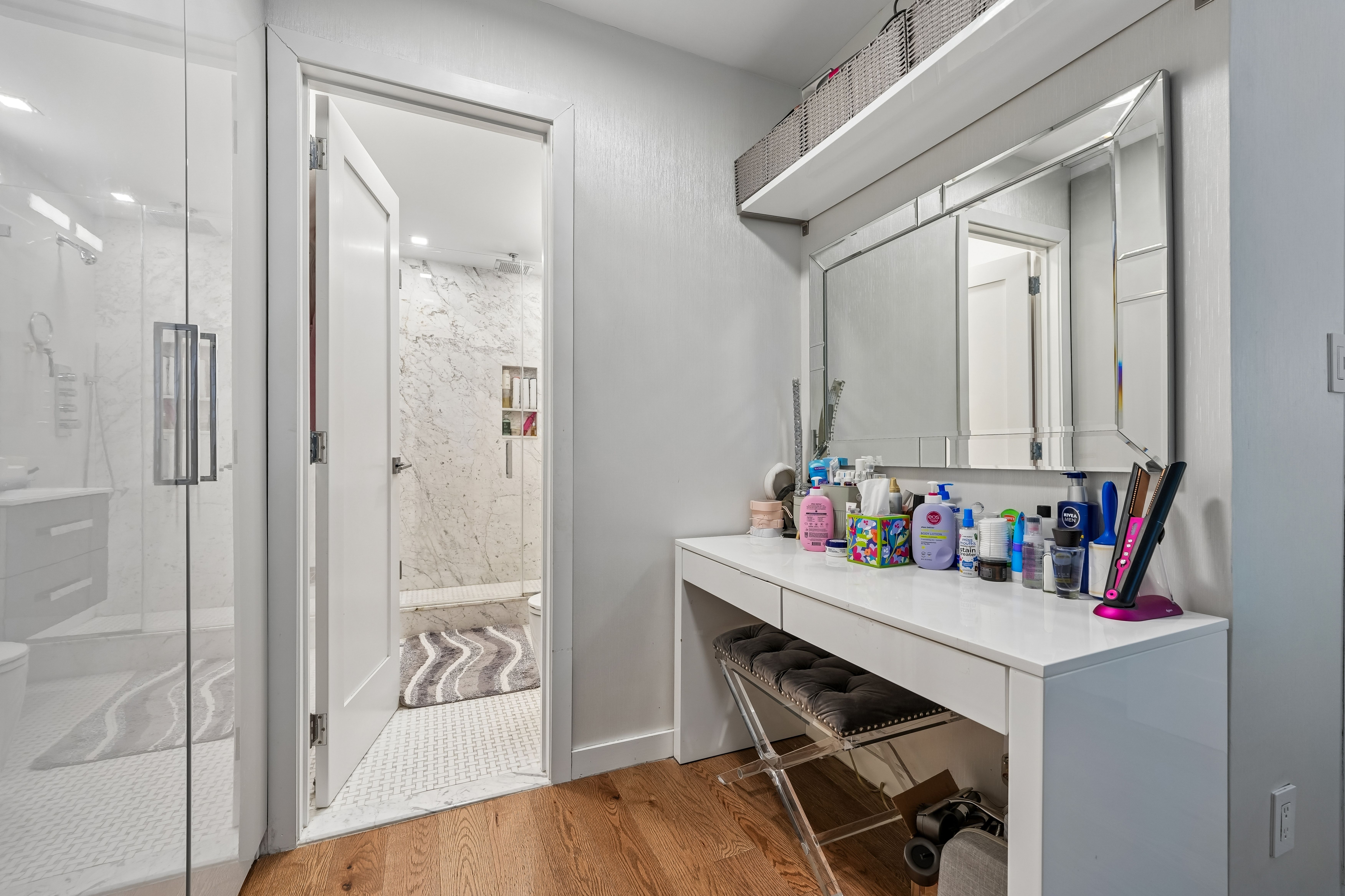 555 North Avenue #1V