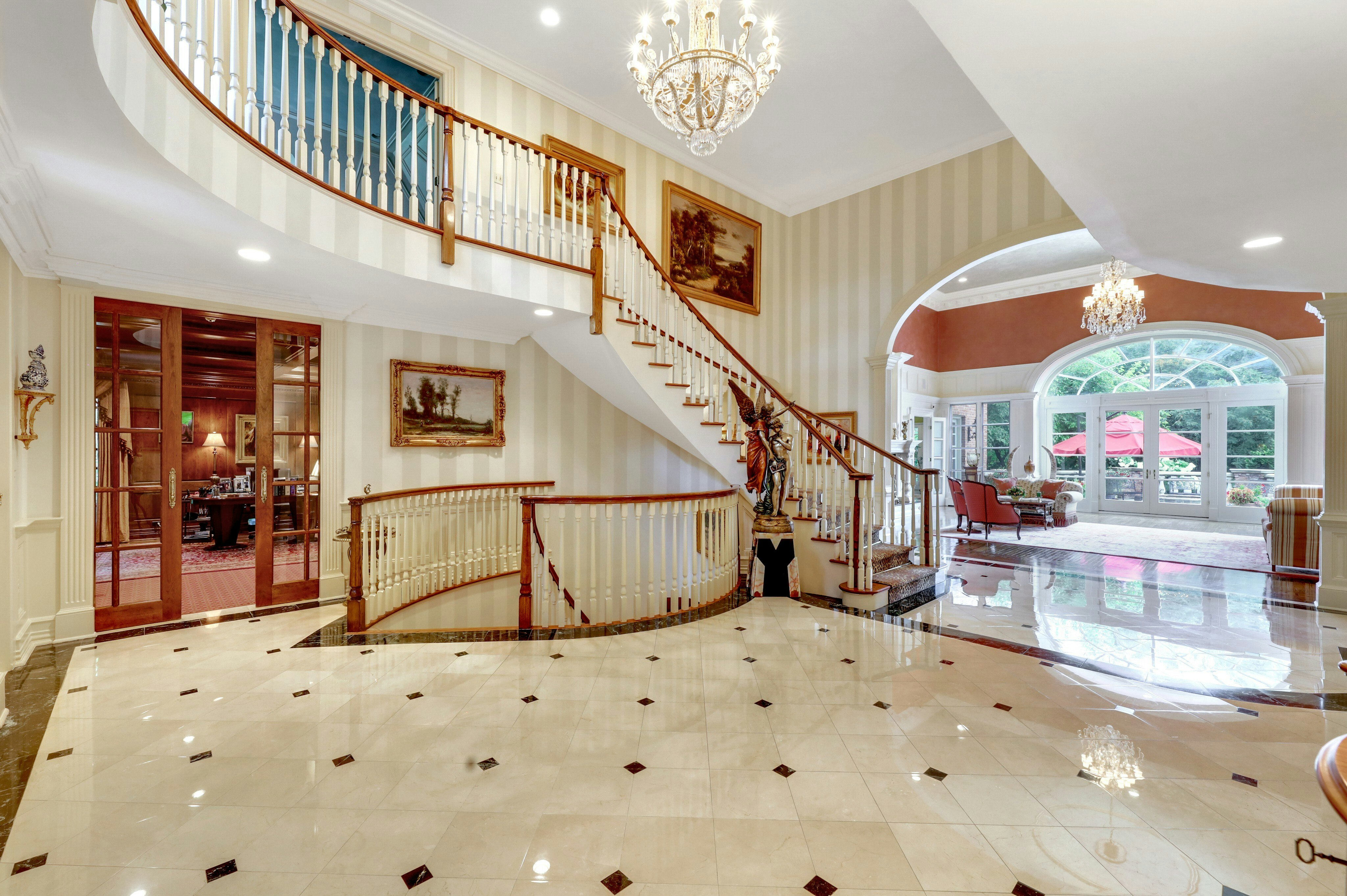 1055 High Mountain Road 