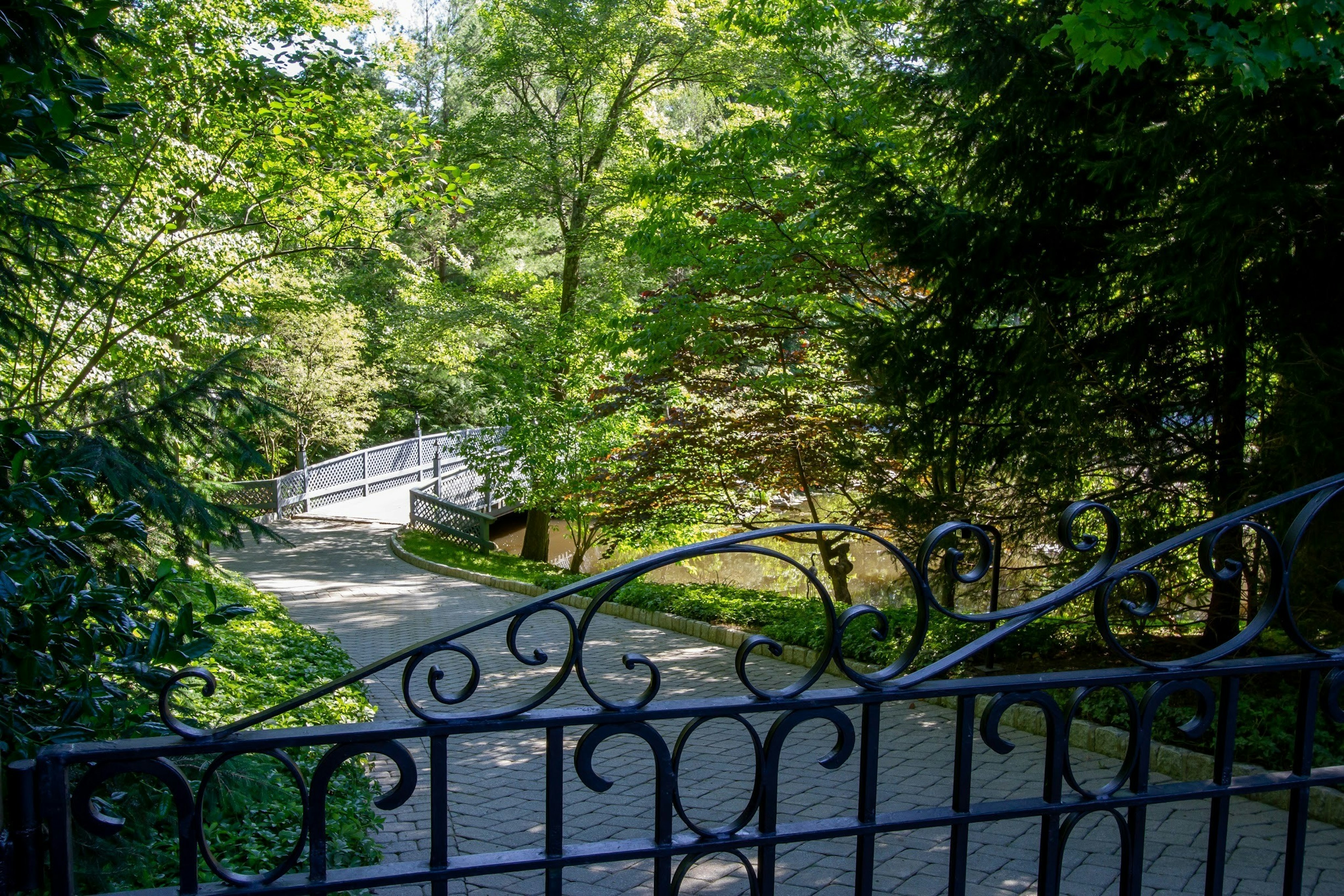 1055 High Mountain Road 
