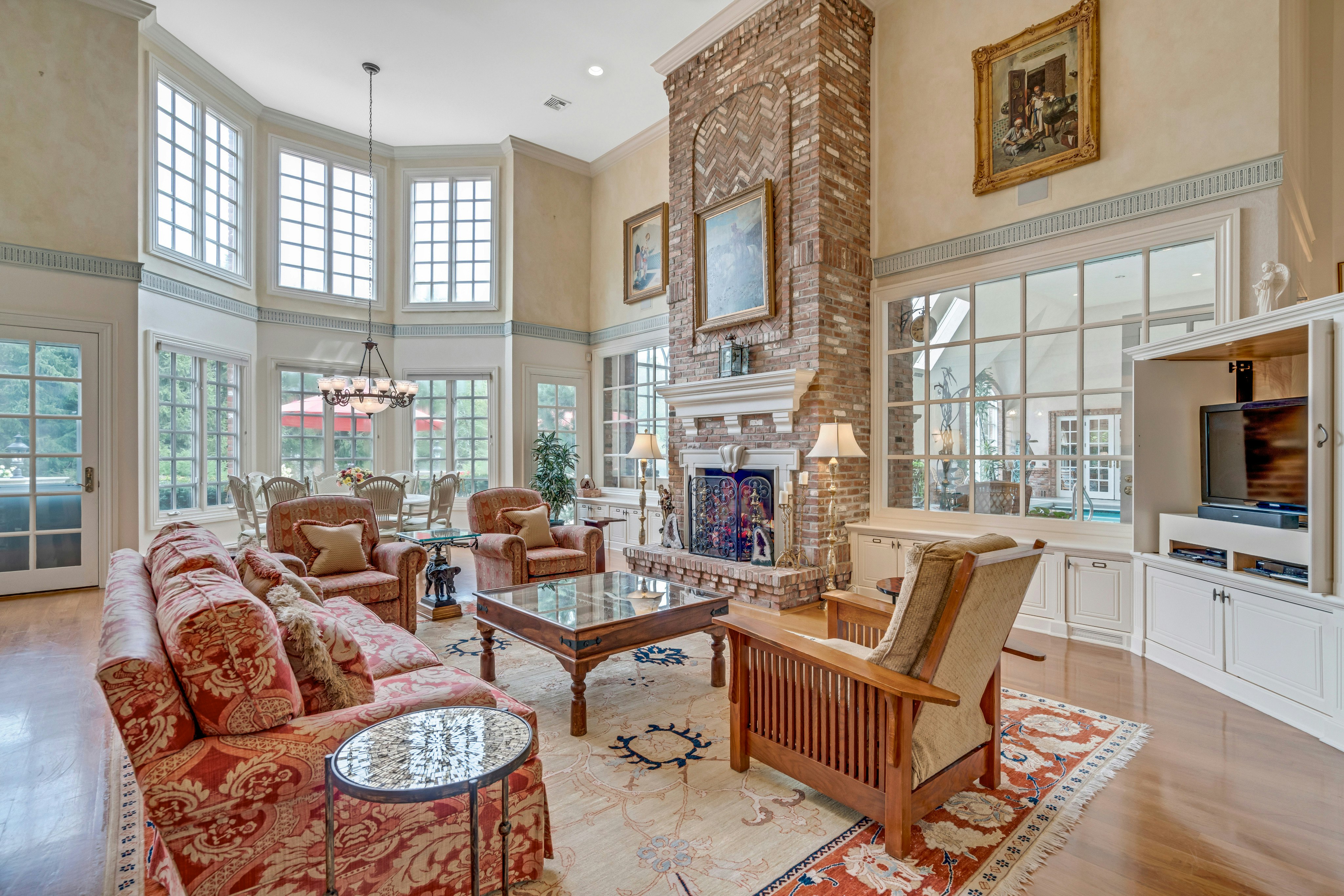 1055 High Mountain Road 