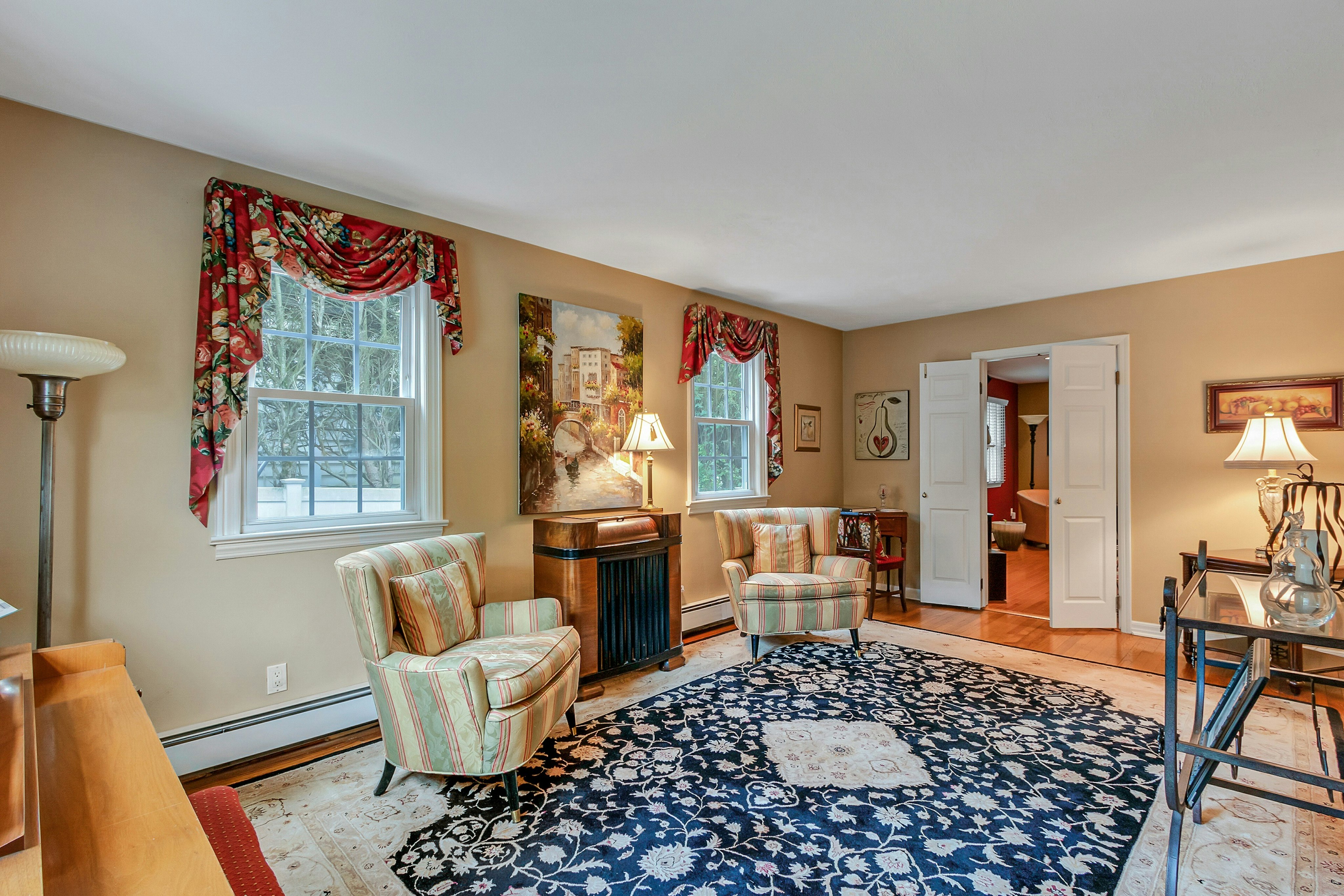 15 Colonial Road 