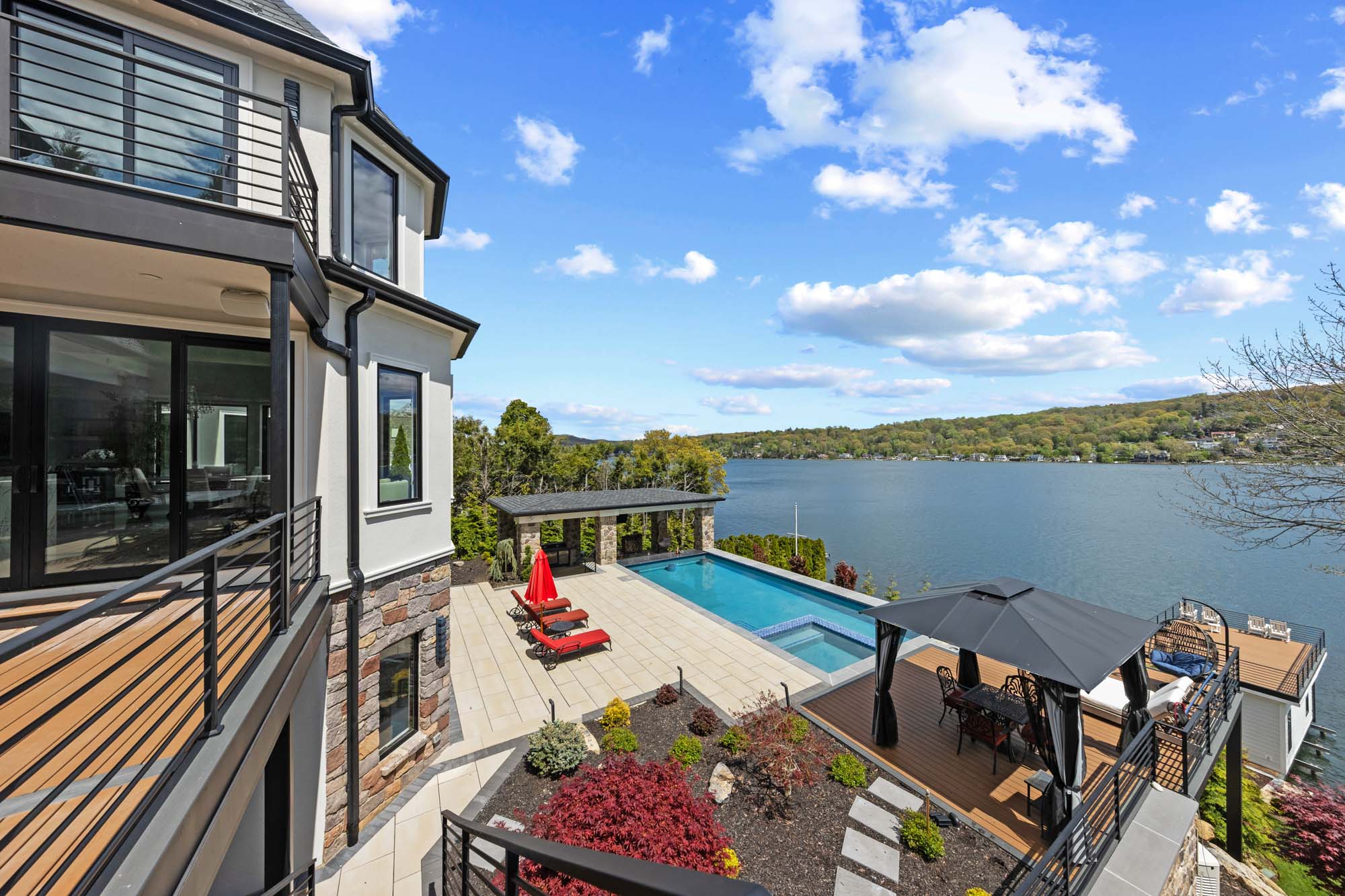 31 Island Trail