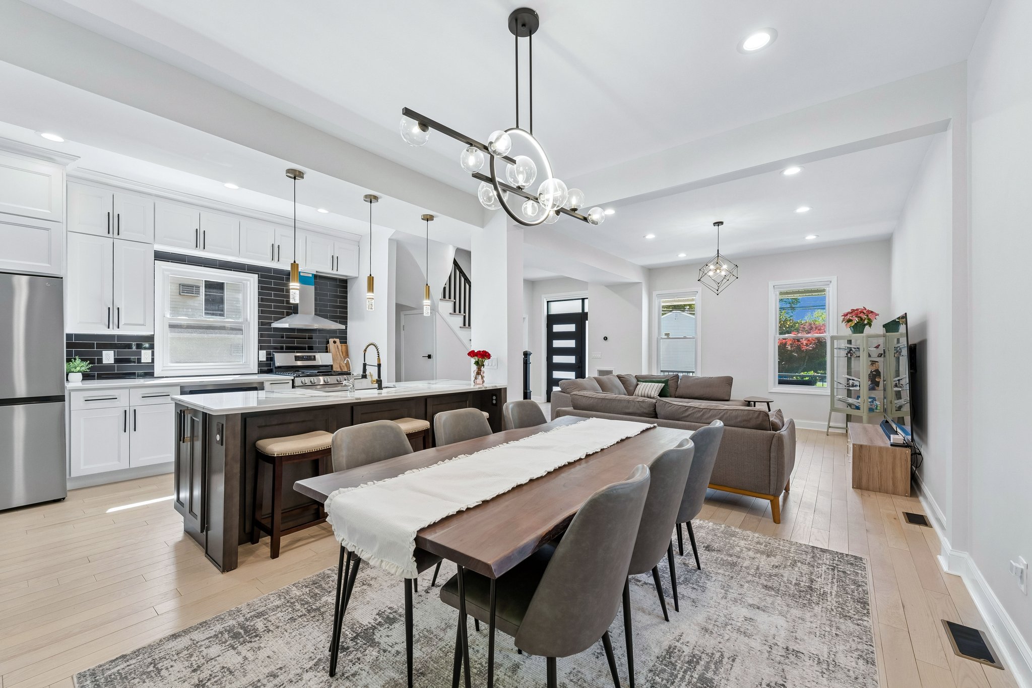 99 Madison Avenue 