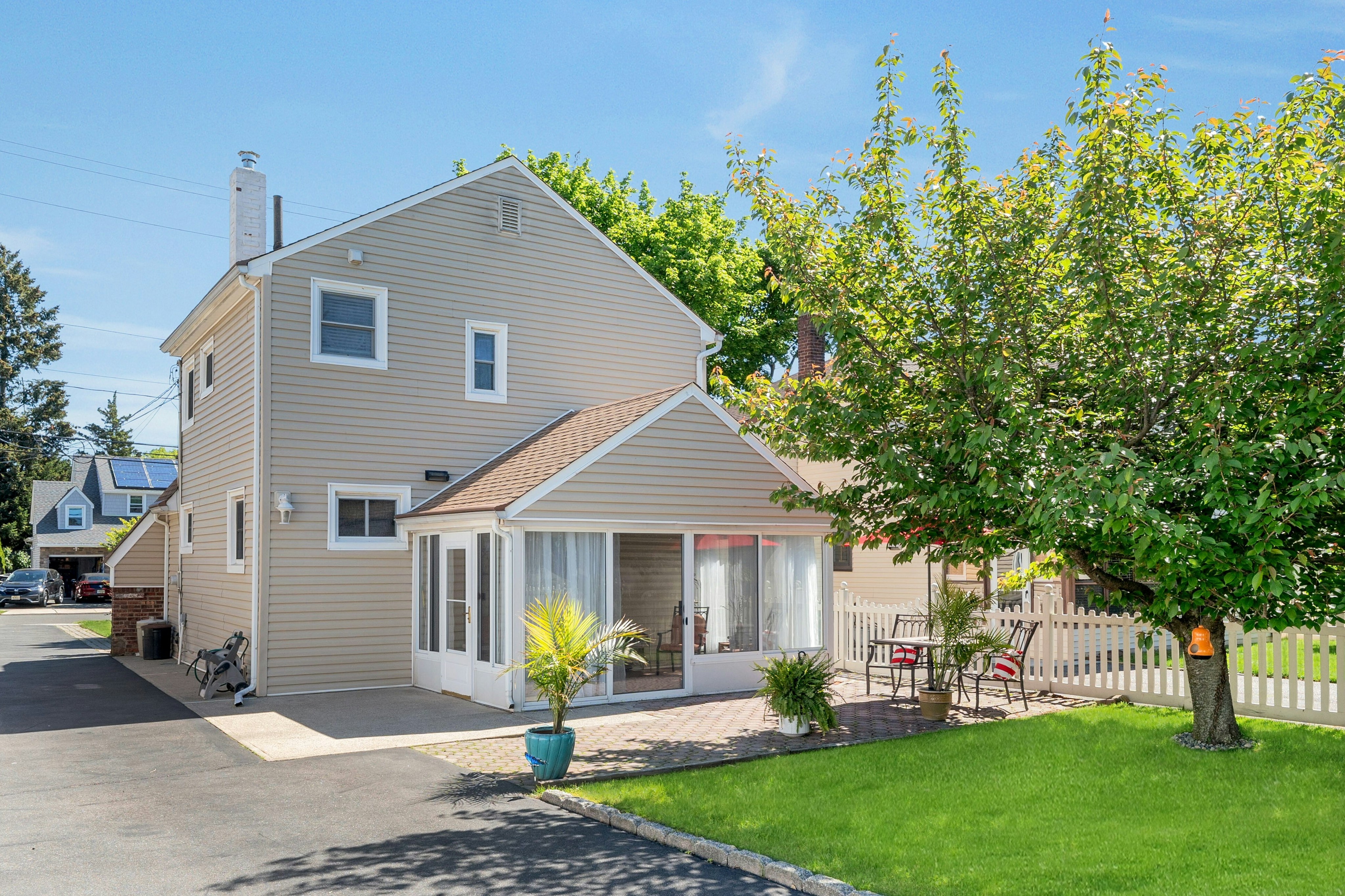 138 Lincoln Avenue 