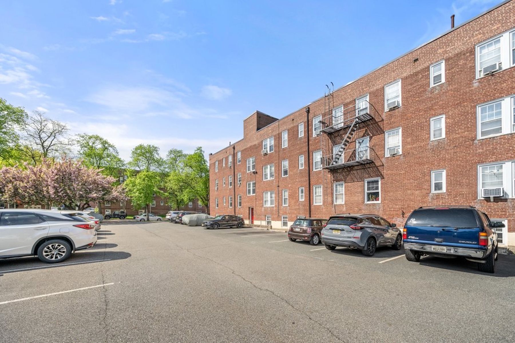 155 Union Avenue Unit# 212