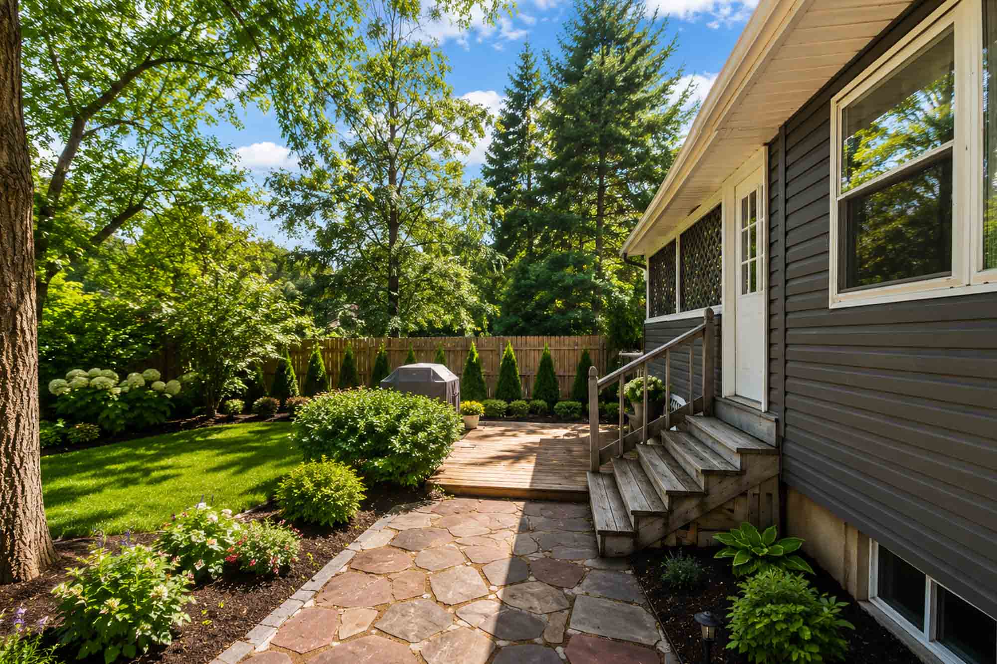 135 Skyline Lakes Drive 