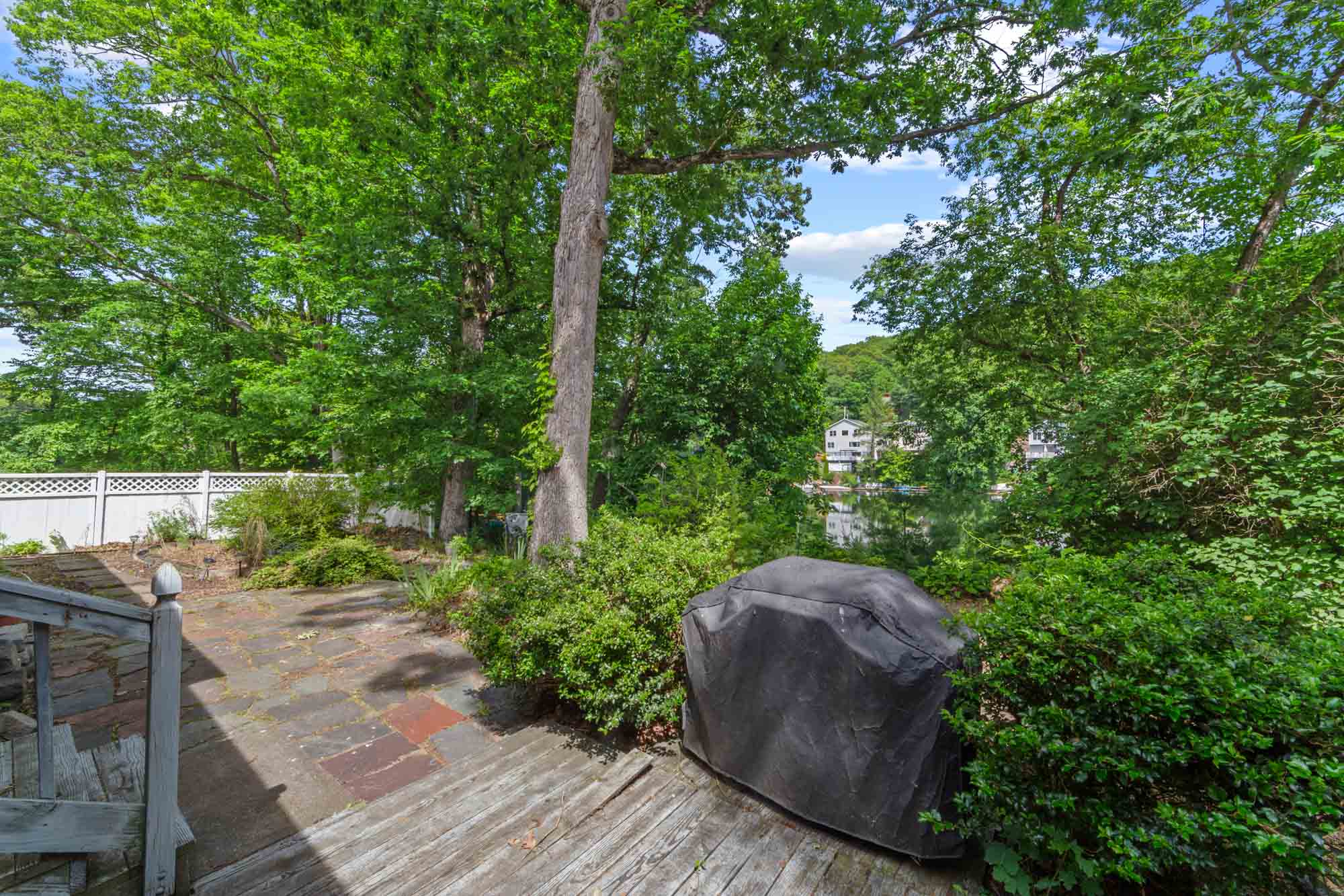 135 Skyline Lakes Drive 