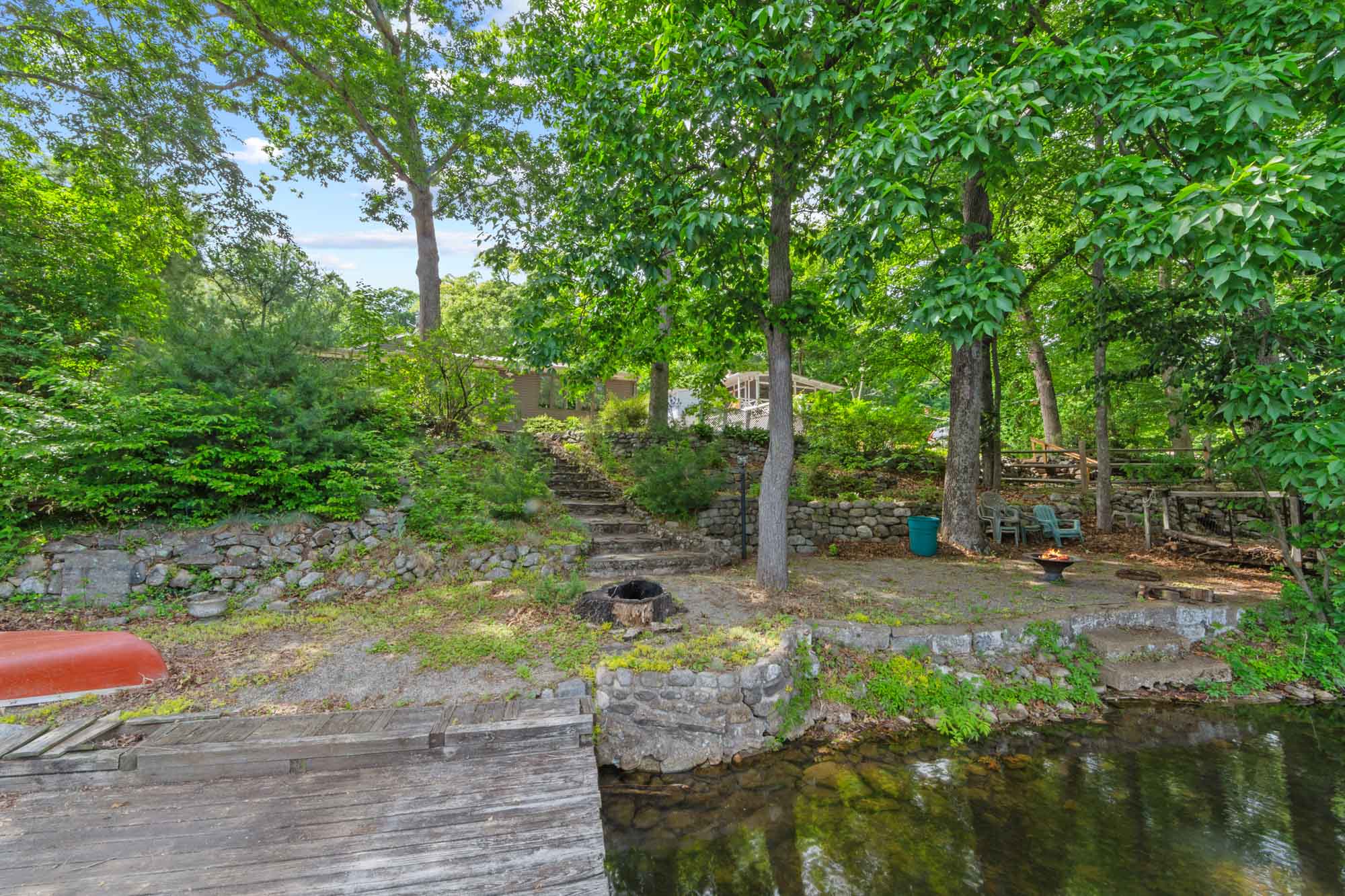 135 Skyline Lakes Drive 