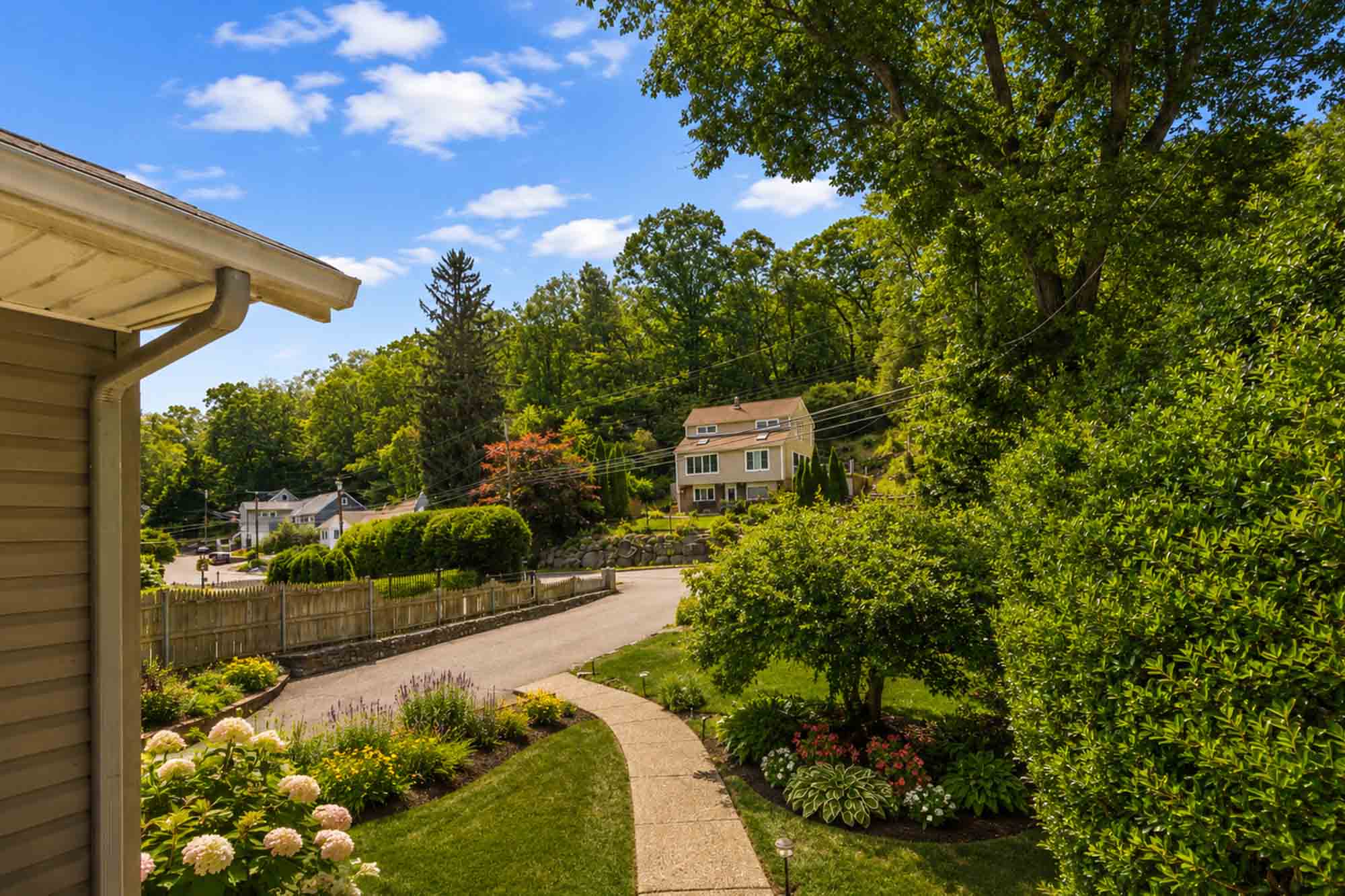 135 Skyline Lakes Drive 