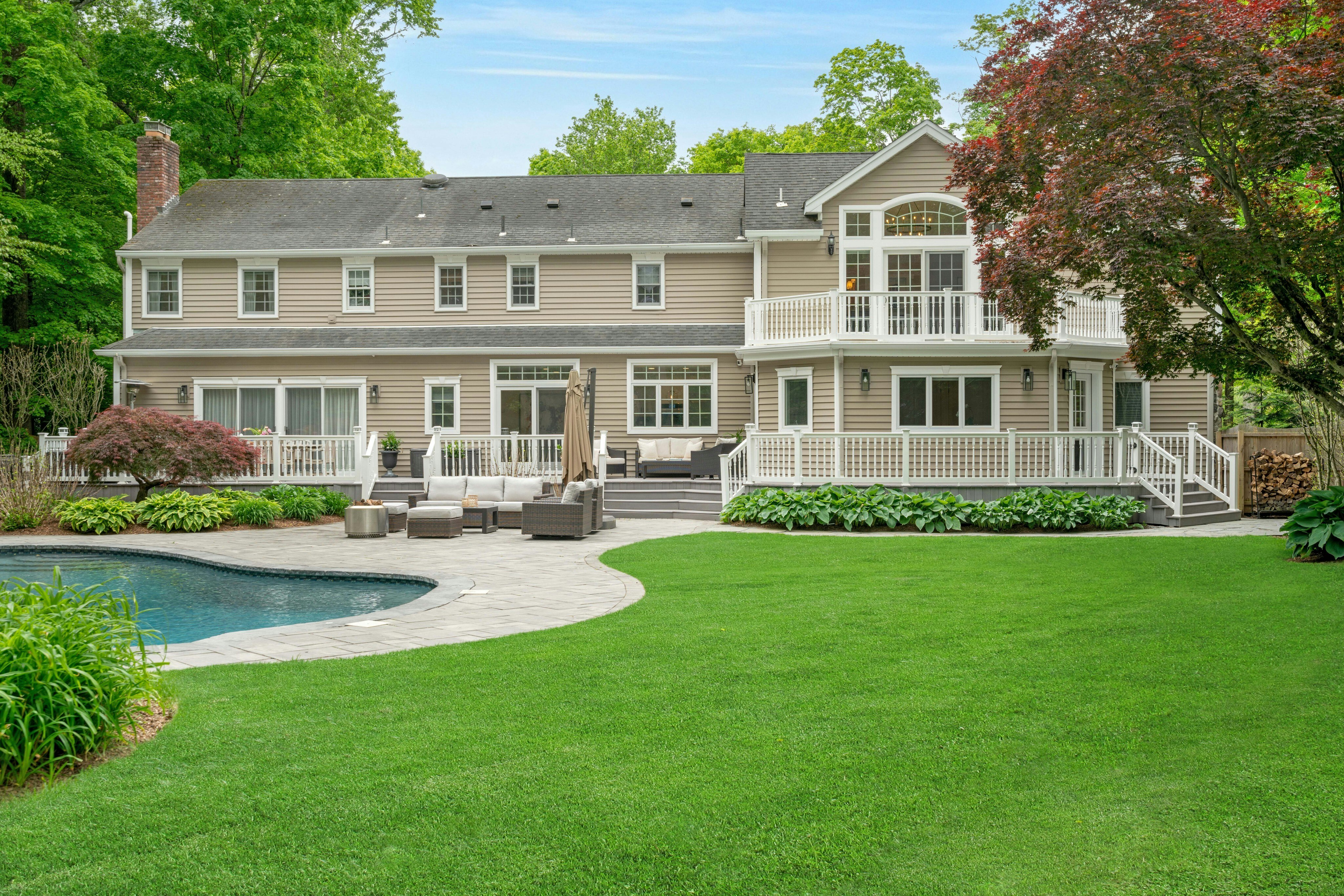 48 Hopper Farm Road 