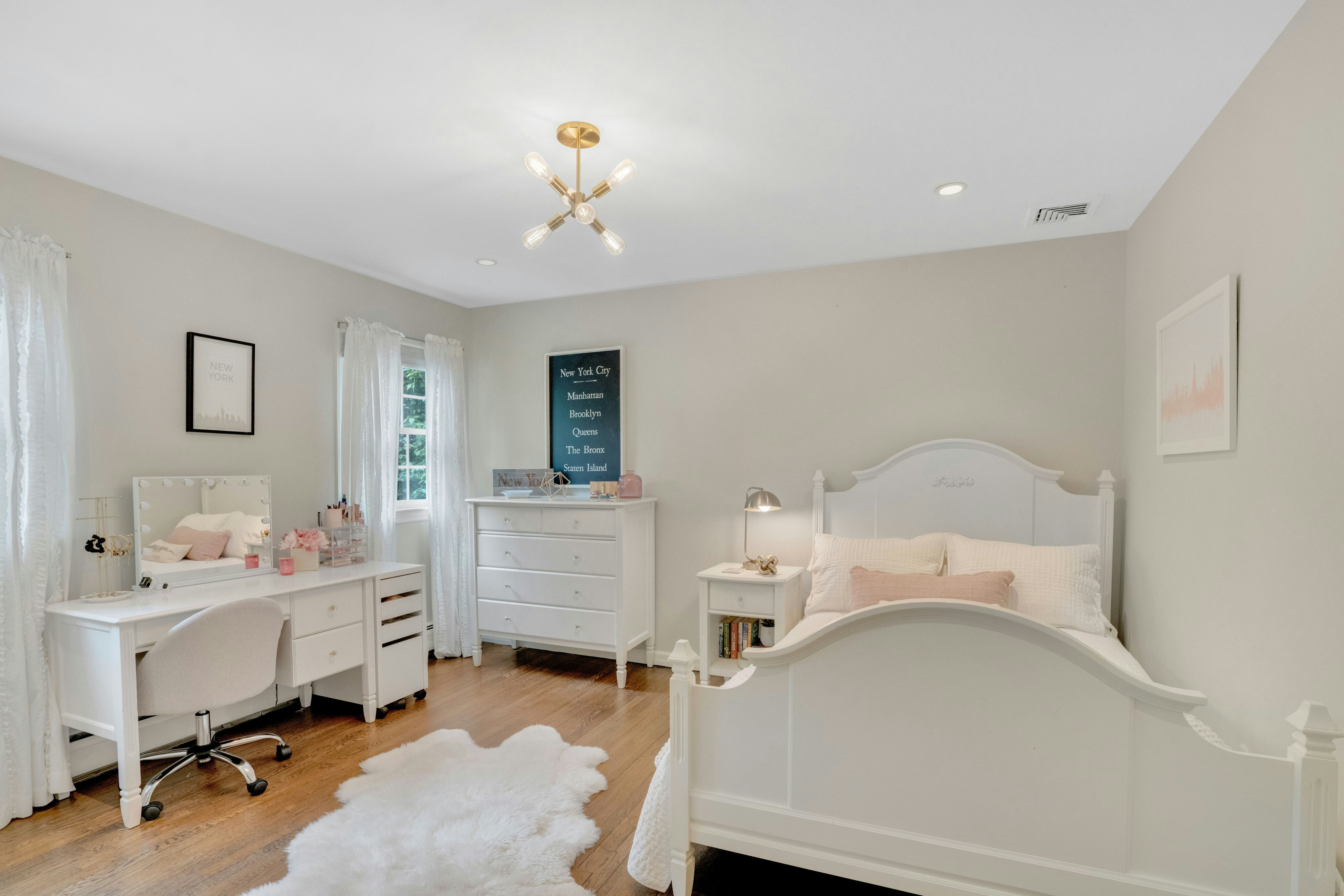 48 Hopper Farm Road 