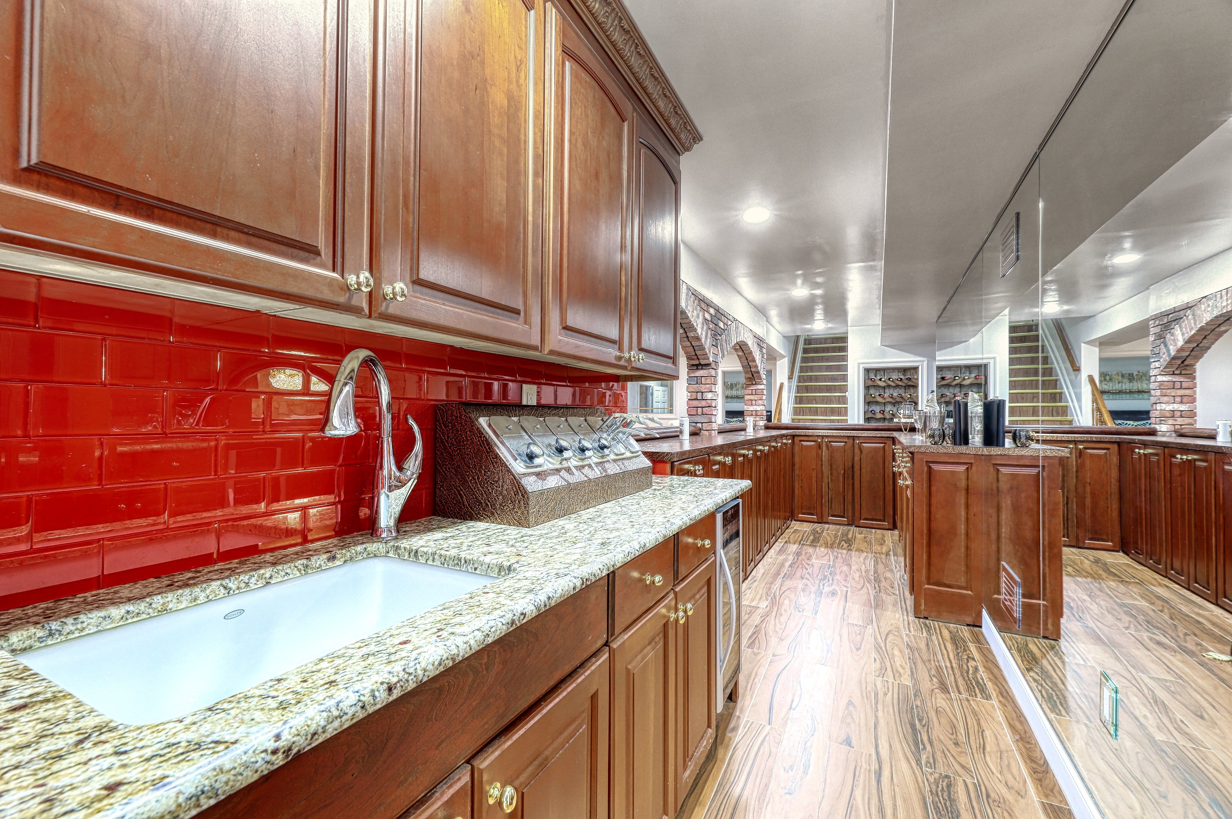 91 Chestnut Ridge Road 