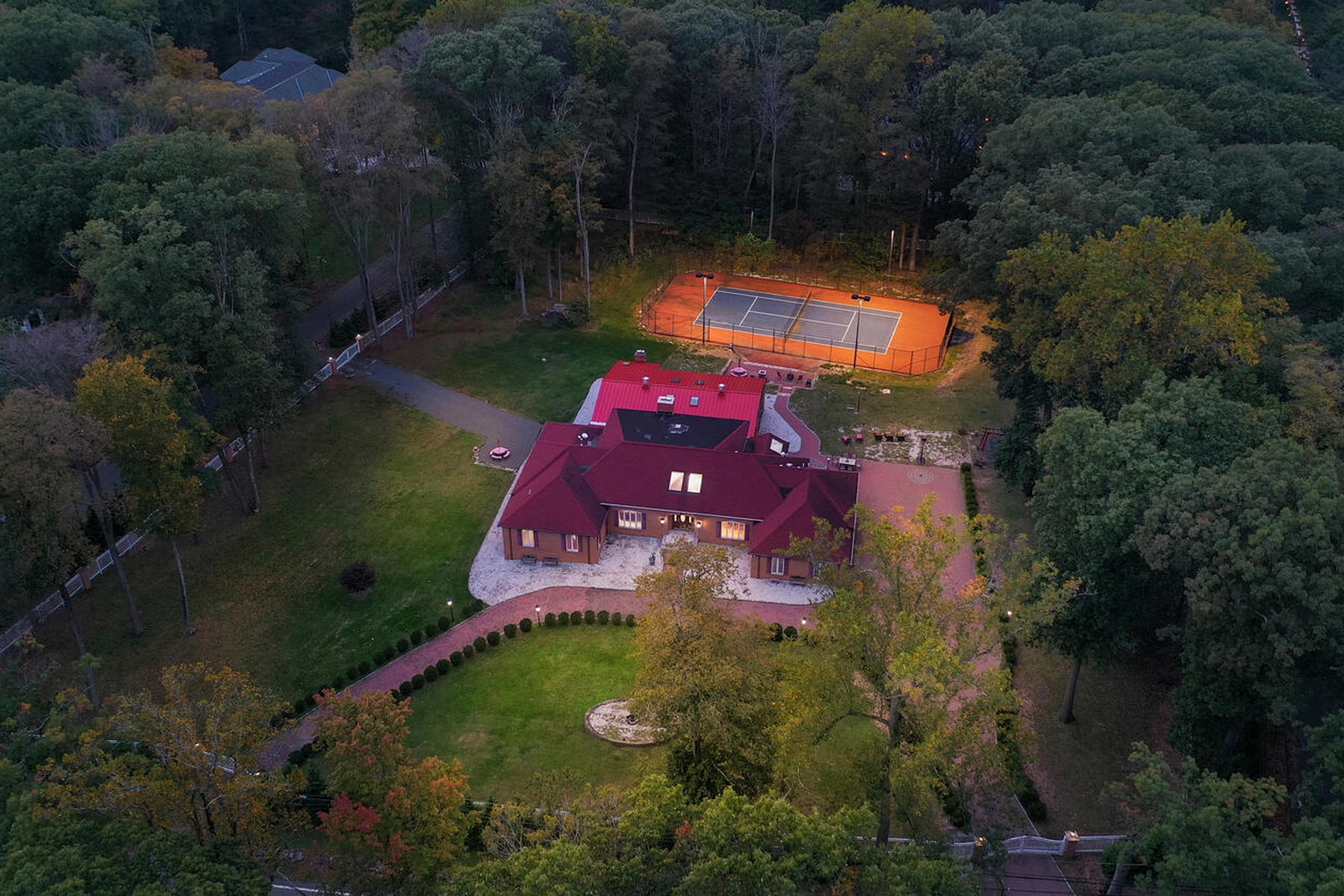 91 Chestnut Ridge Road 