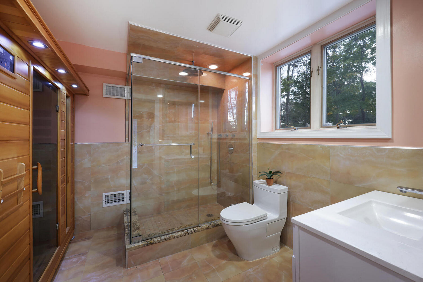 91 Chestnut Ridge Road 