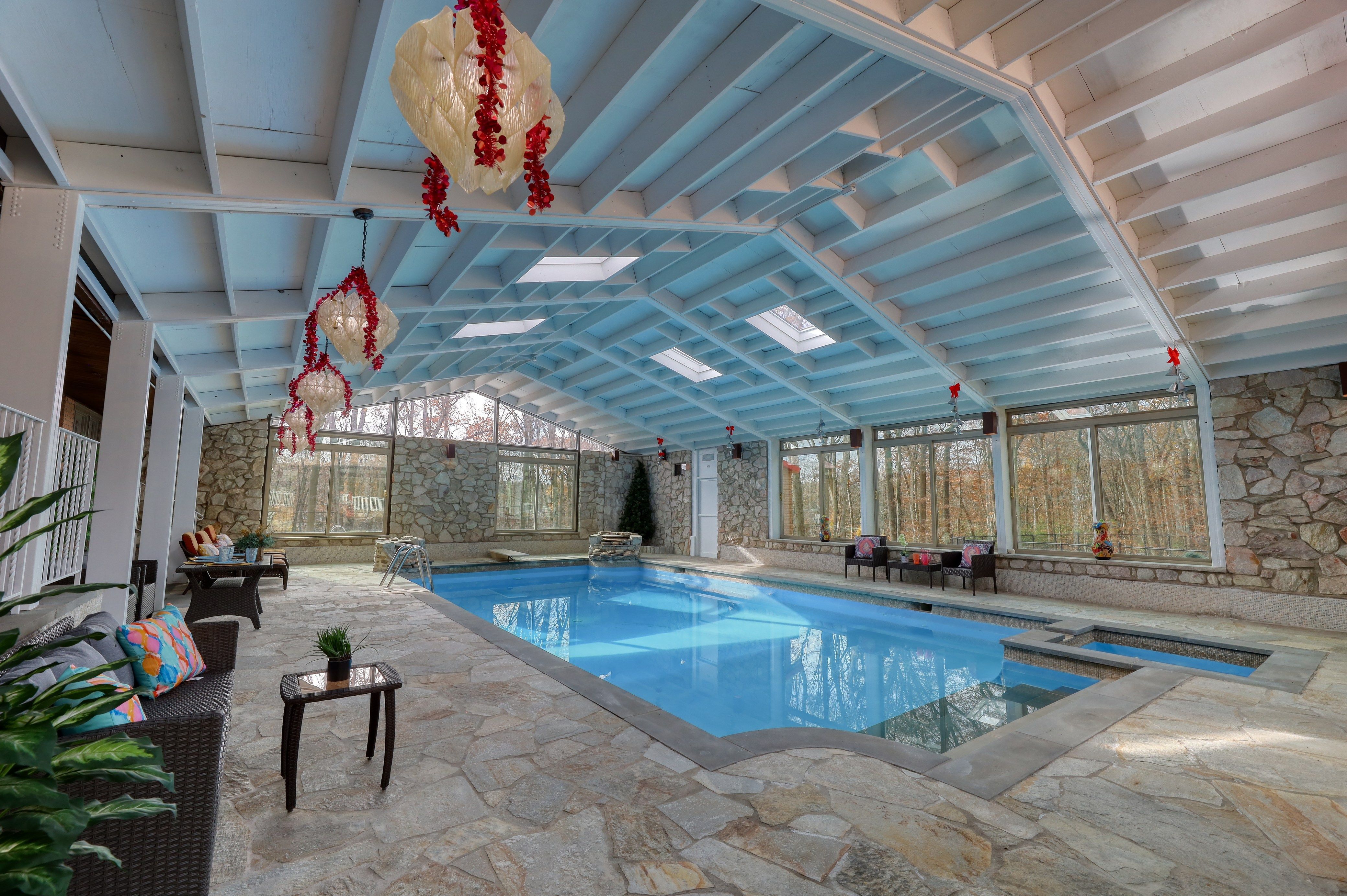 91 Chestnut Ridge Road 