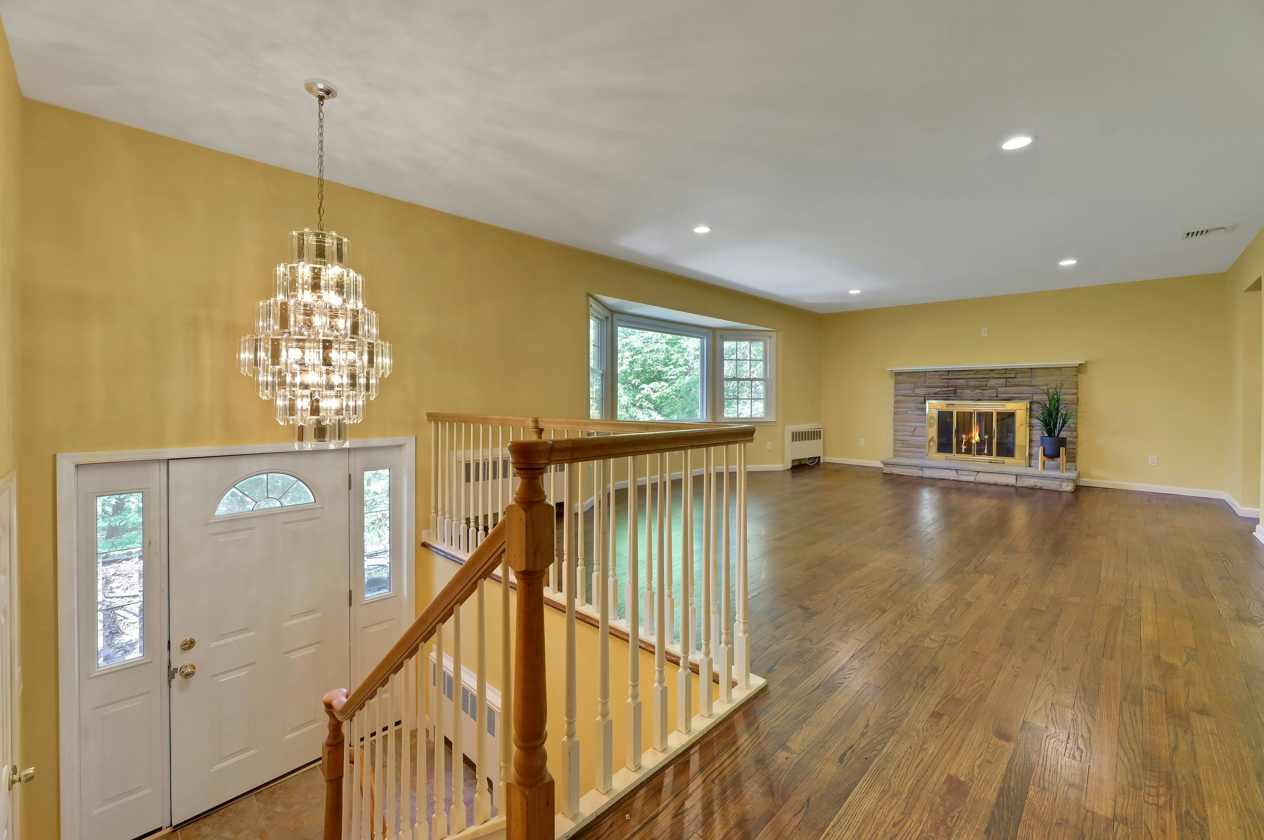297 Pines Lake Drive East 