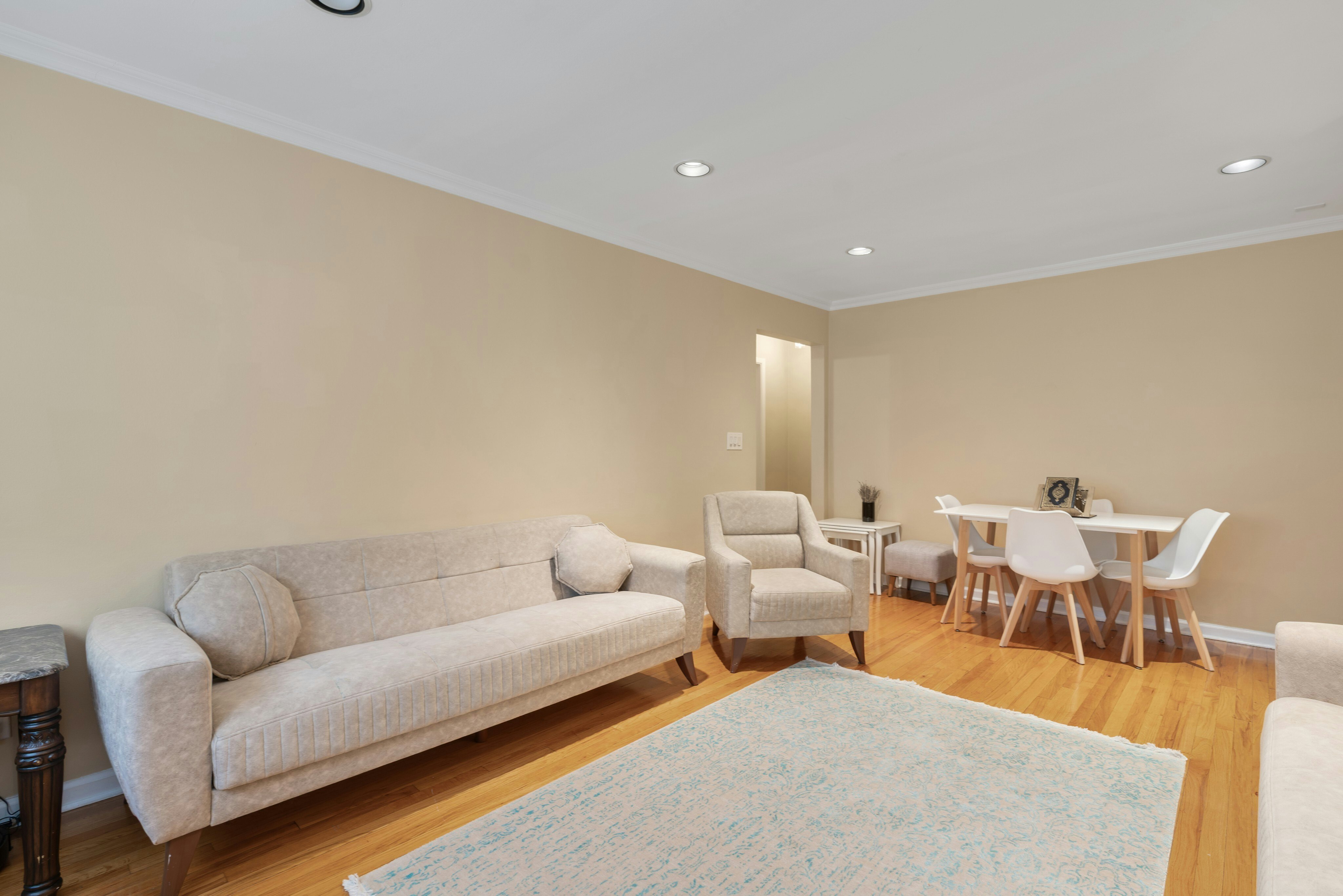 201 Oakdene Place #D1