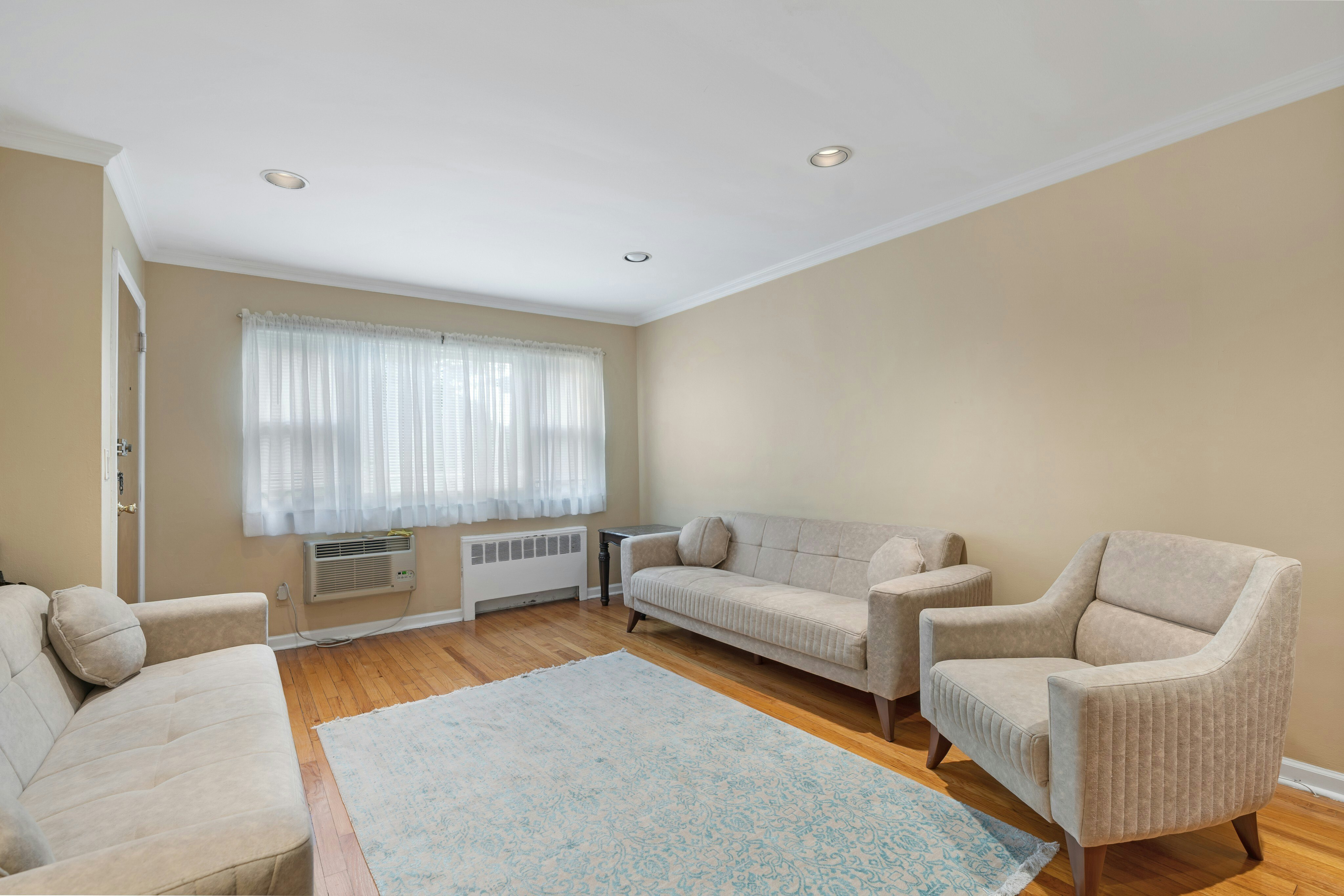 201 Oakdene Place #D1