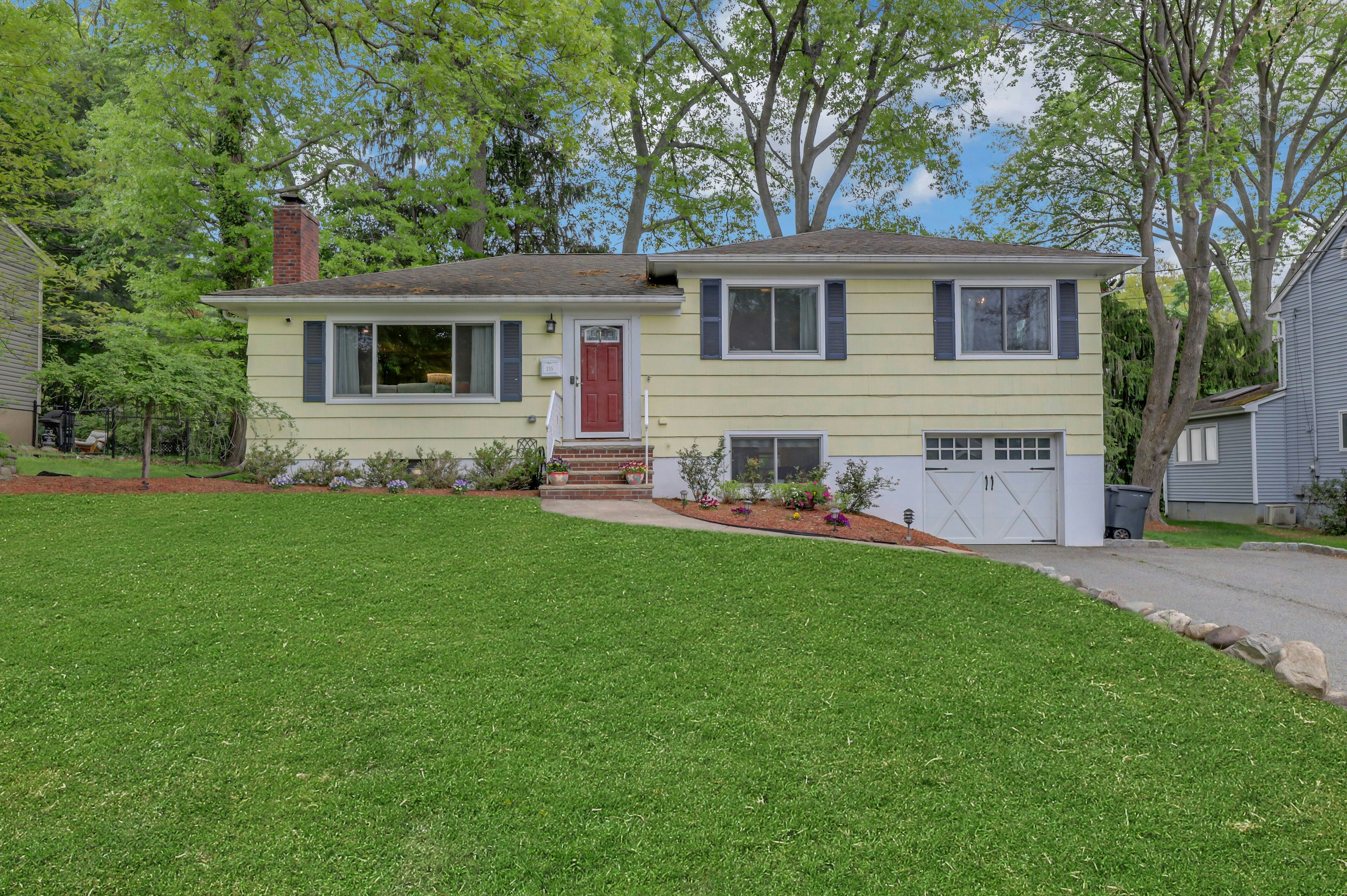 235 Nottingham Road 