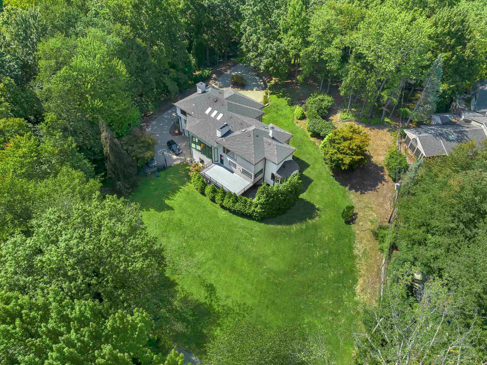 1 Lambs Lane
