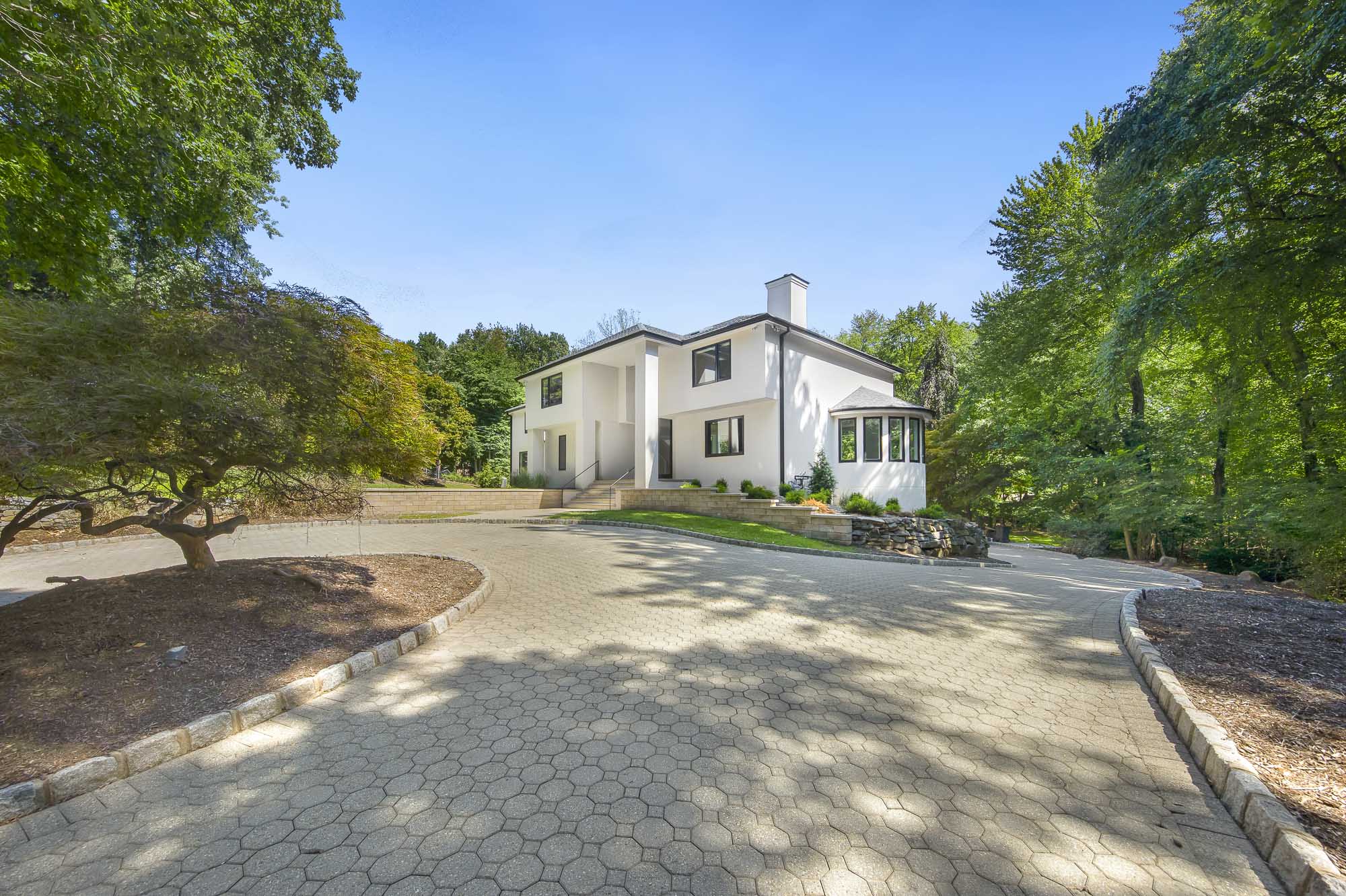 1 Lambs Lane