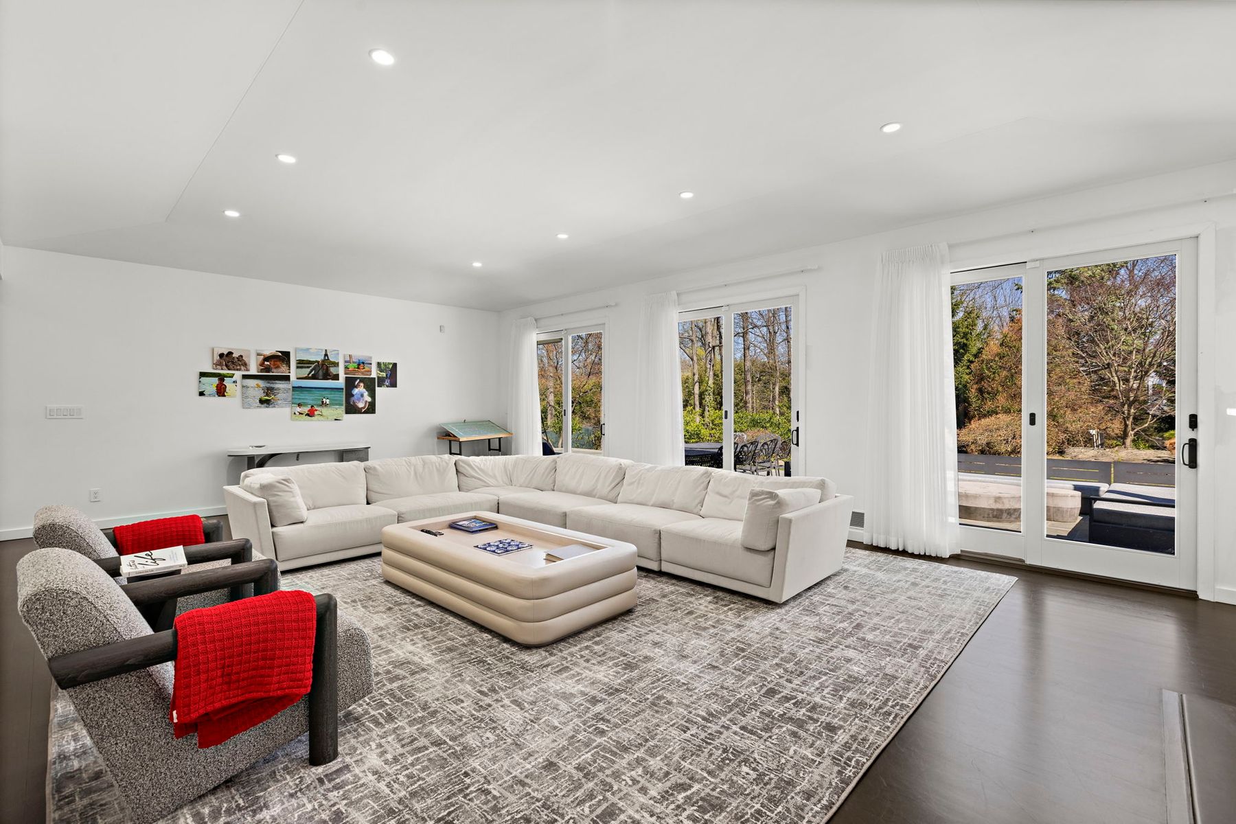 425 Highview