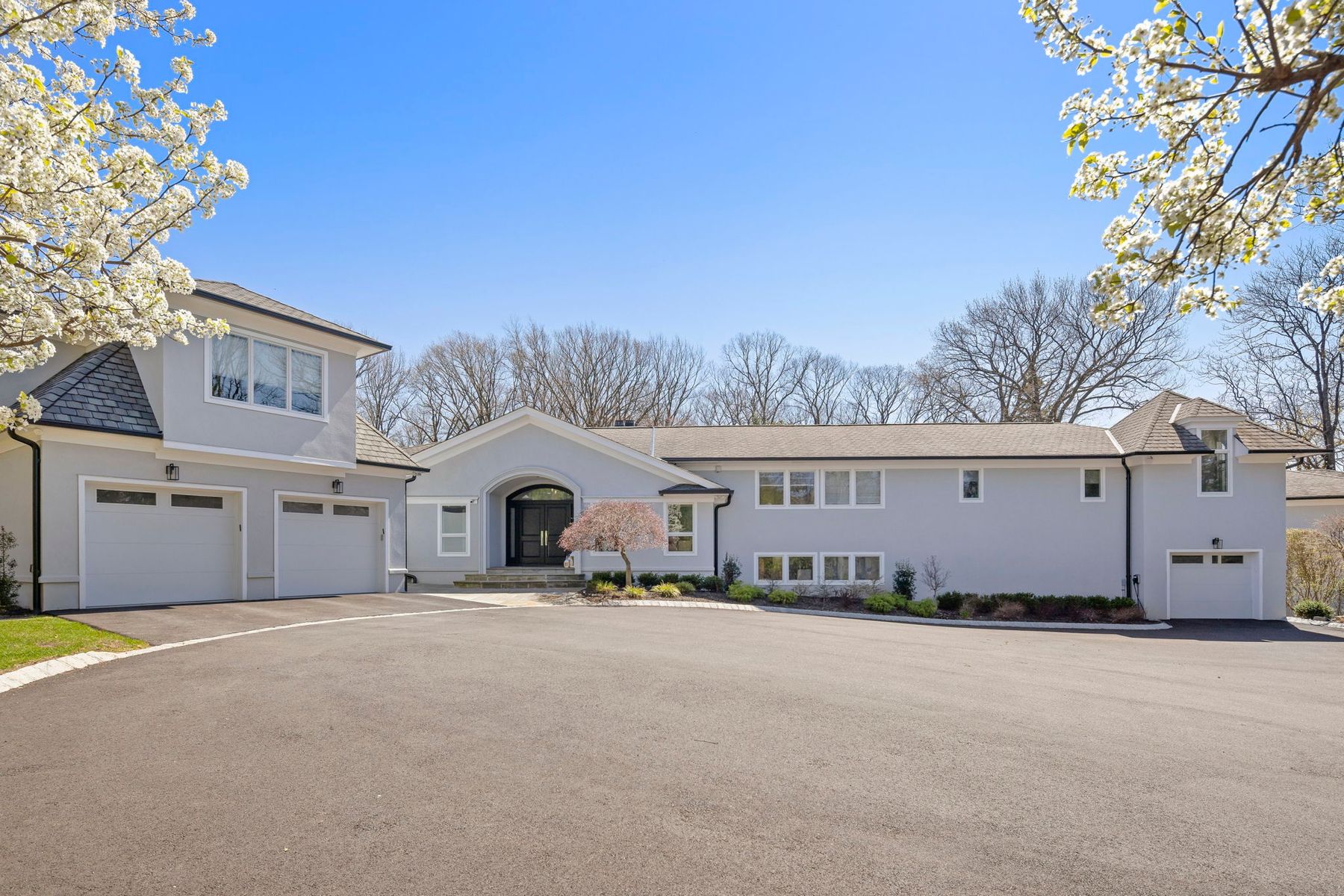 425 Highview