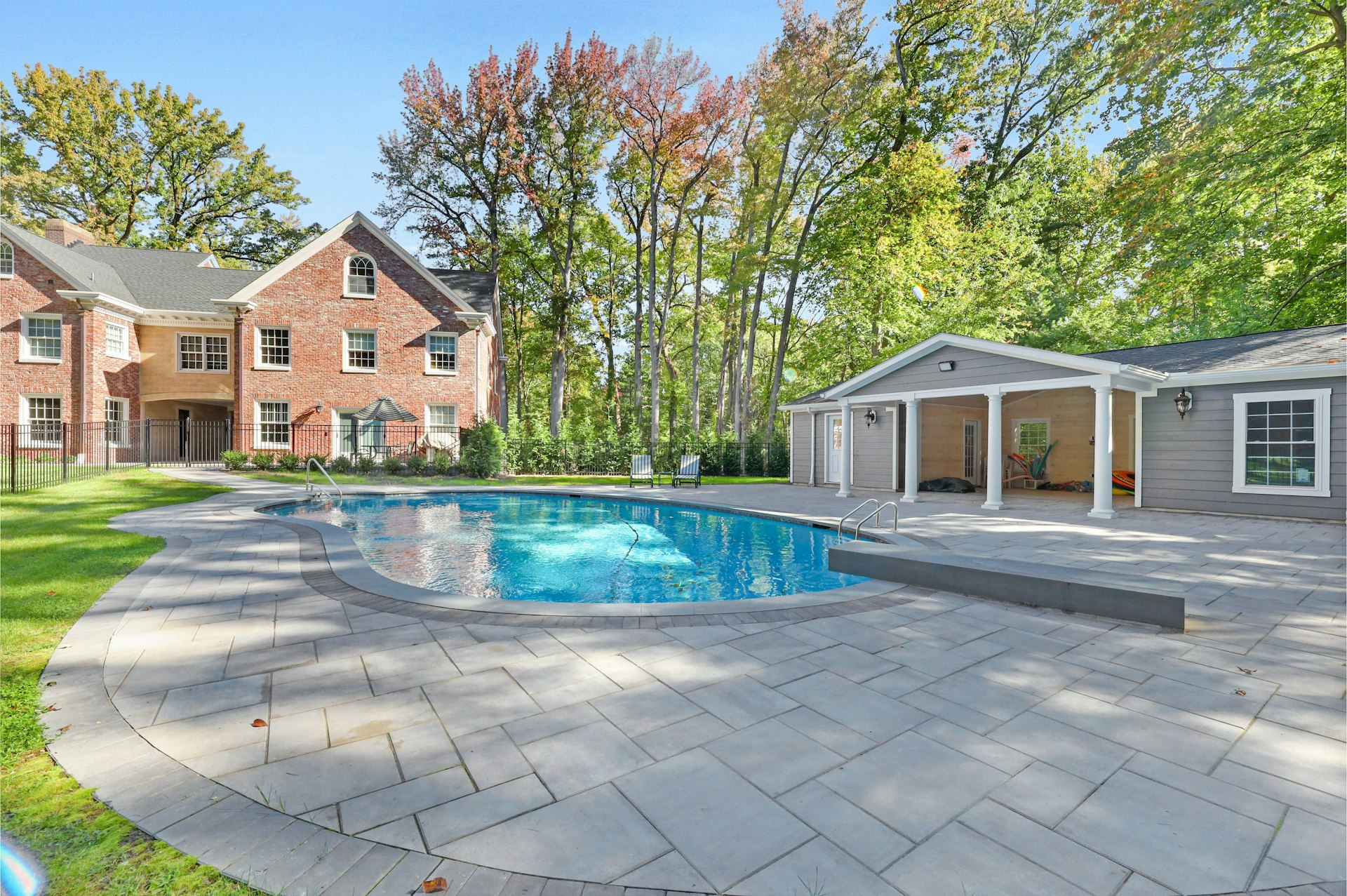 292 Maple