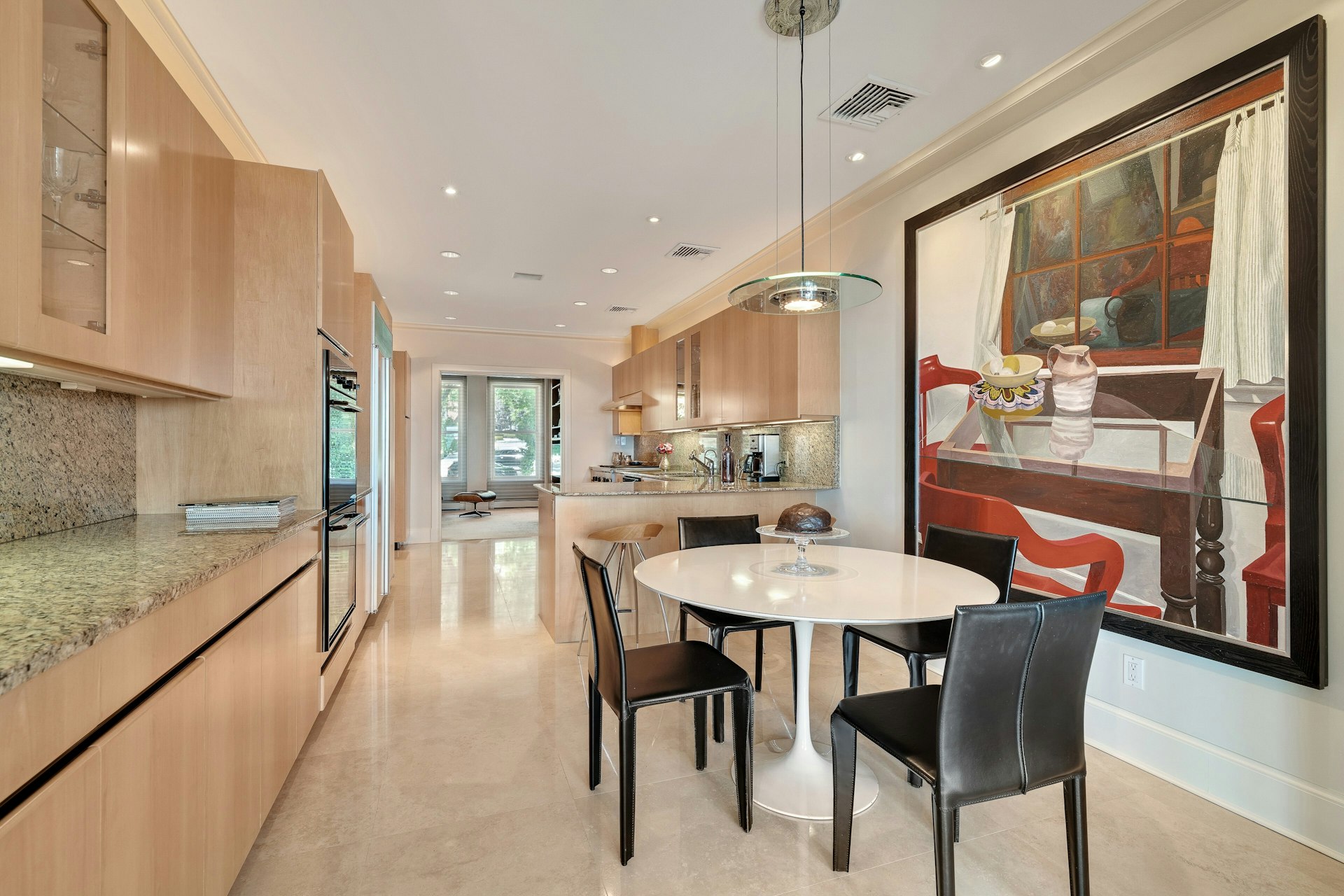 4 Ascot Way 
