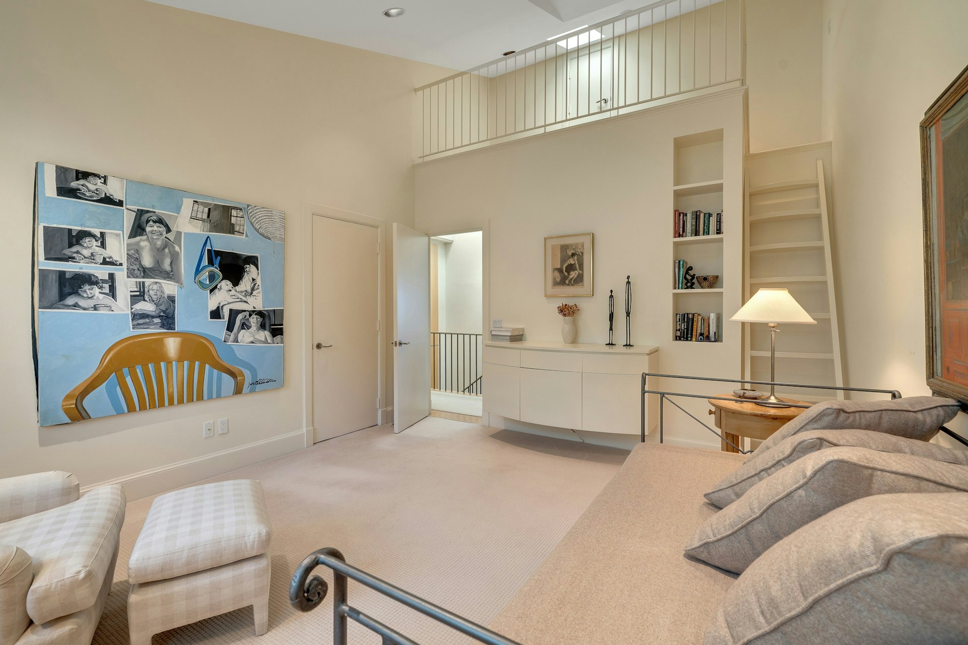 4 Ascot Way 