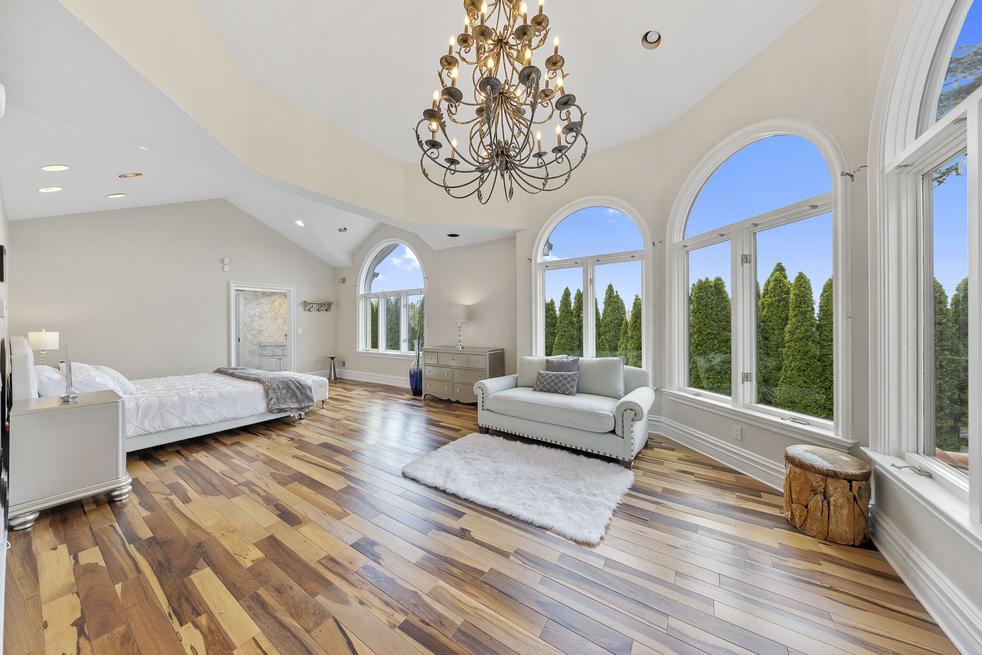 142 Hoover Drive