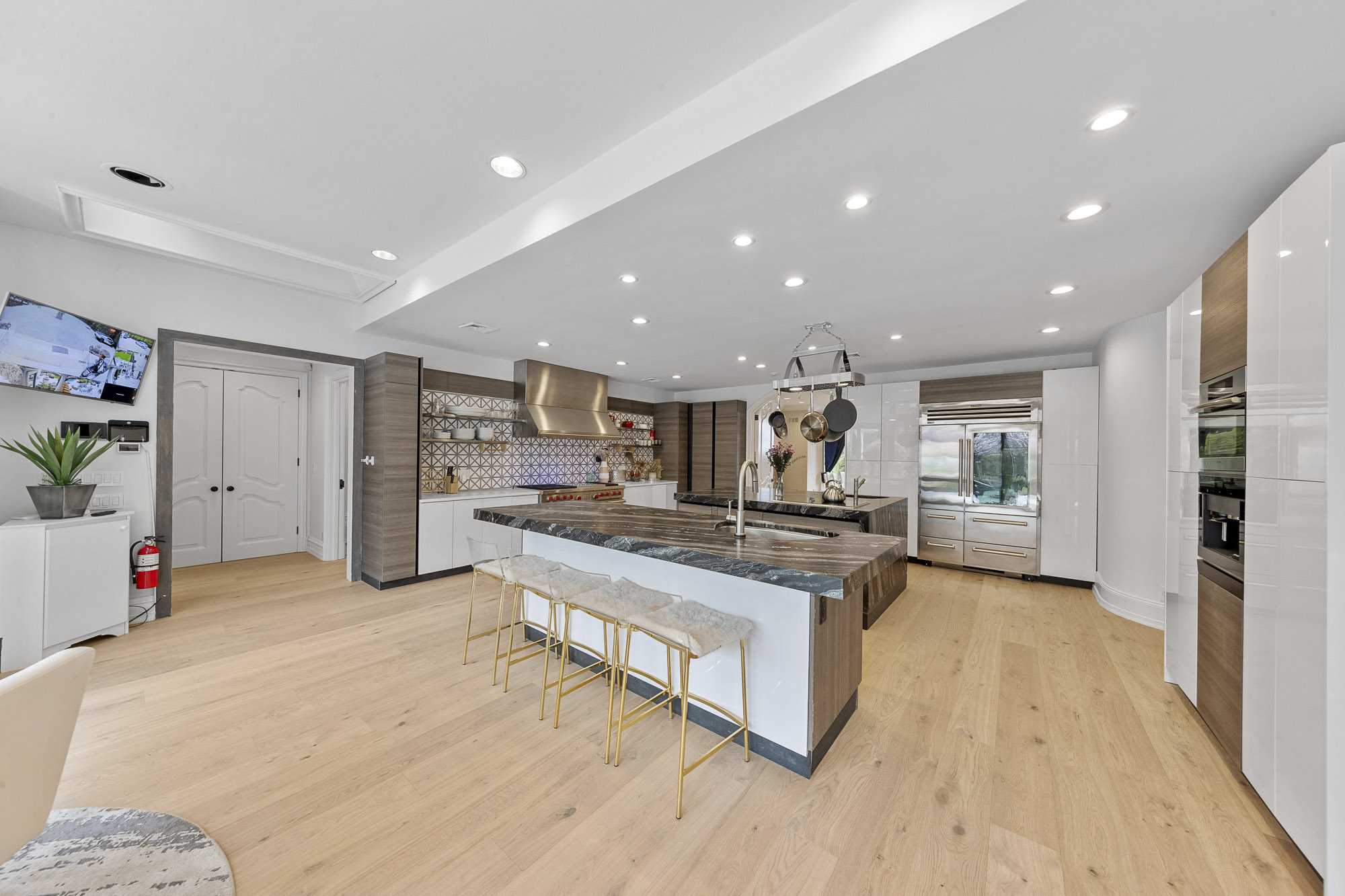 142 Hoover Drive